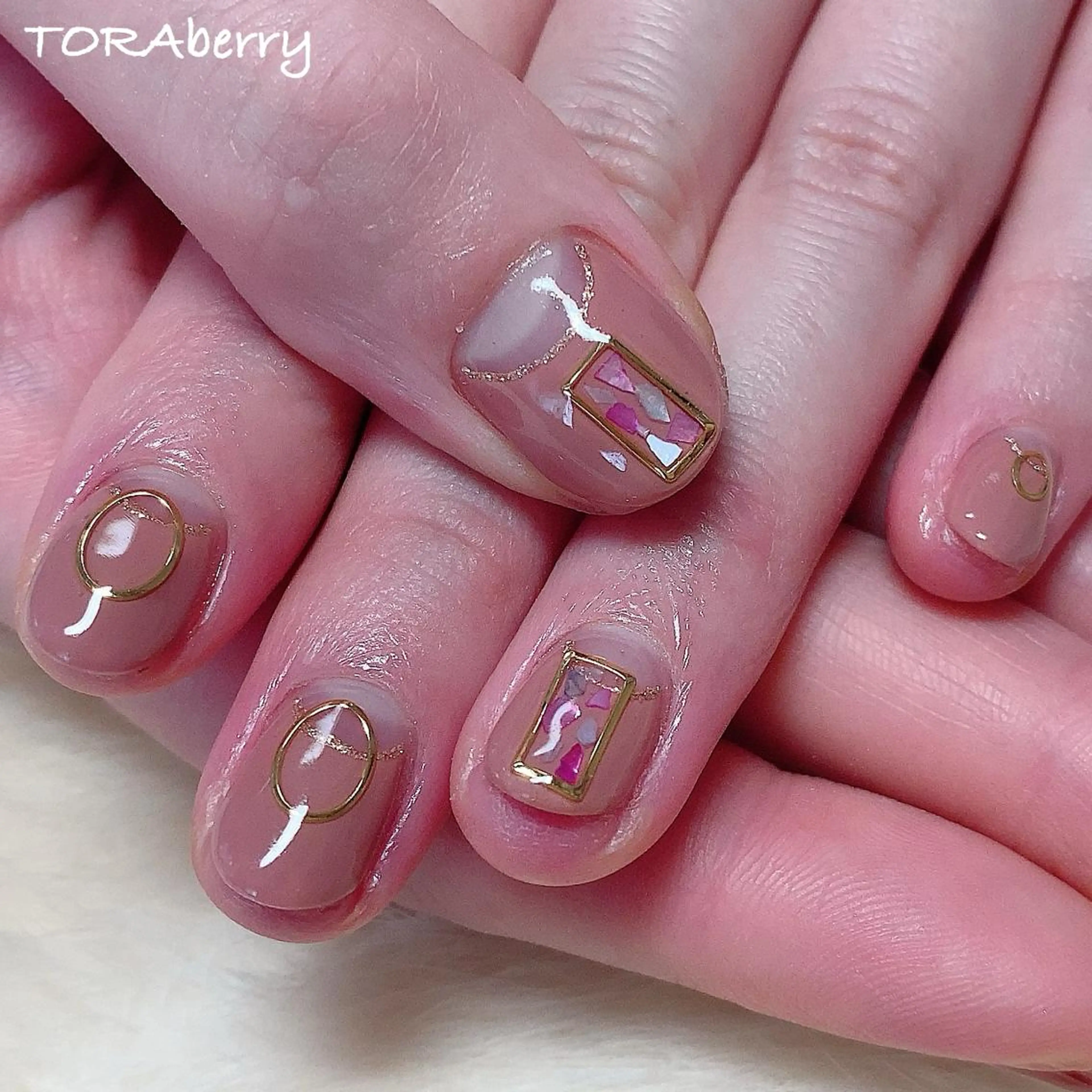 ネイル フレンチネイル 逆フレンチ ハンドネイル ネイリスト なつみのネイルデザイン