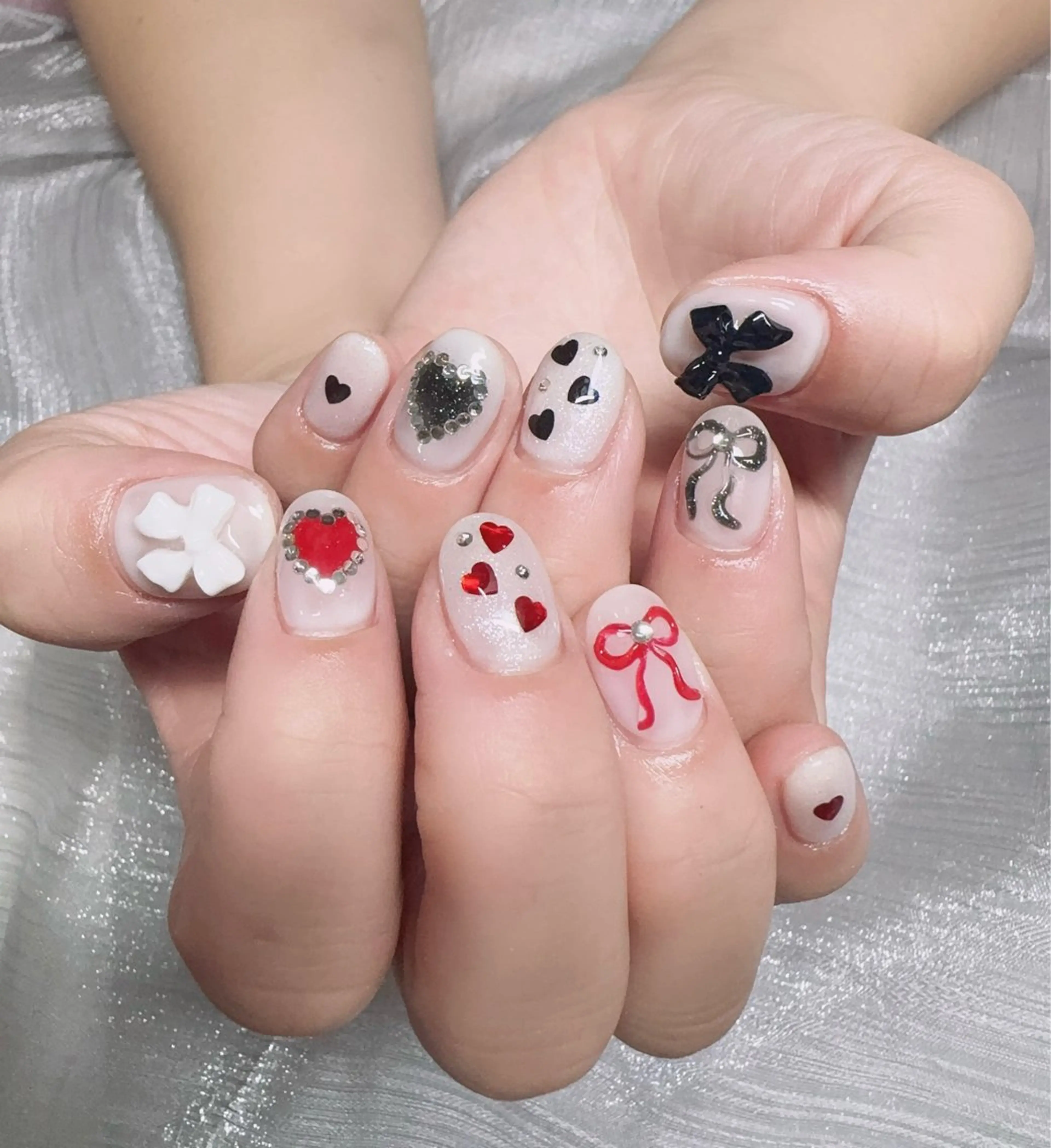 ネイル ハンドネイル ＆ME アンドミーのネイルデザイン