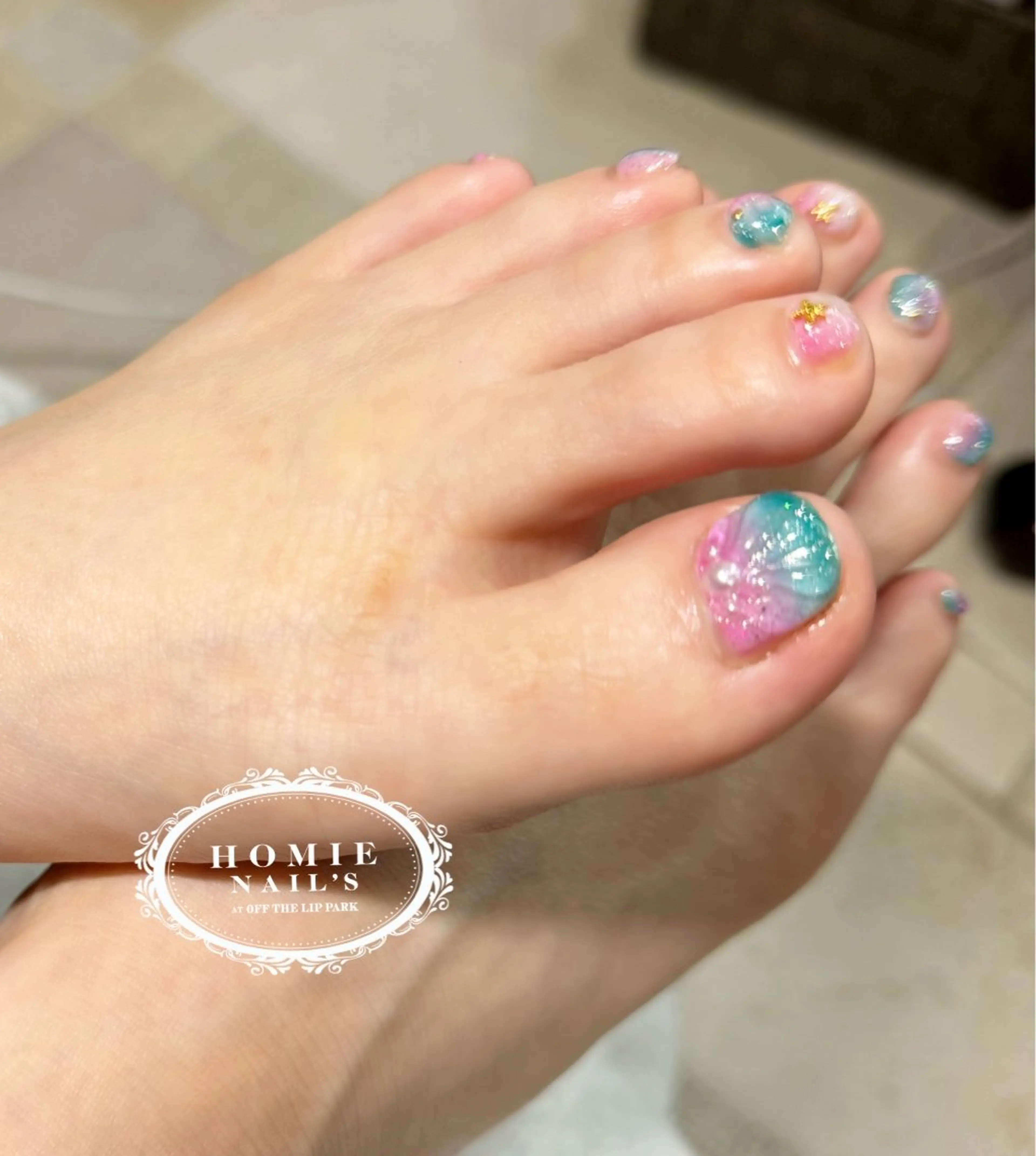 ネイル フットネイル オフザリップパーク Asamiのネイルデザイン