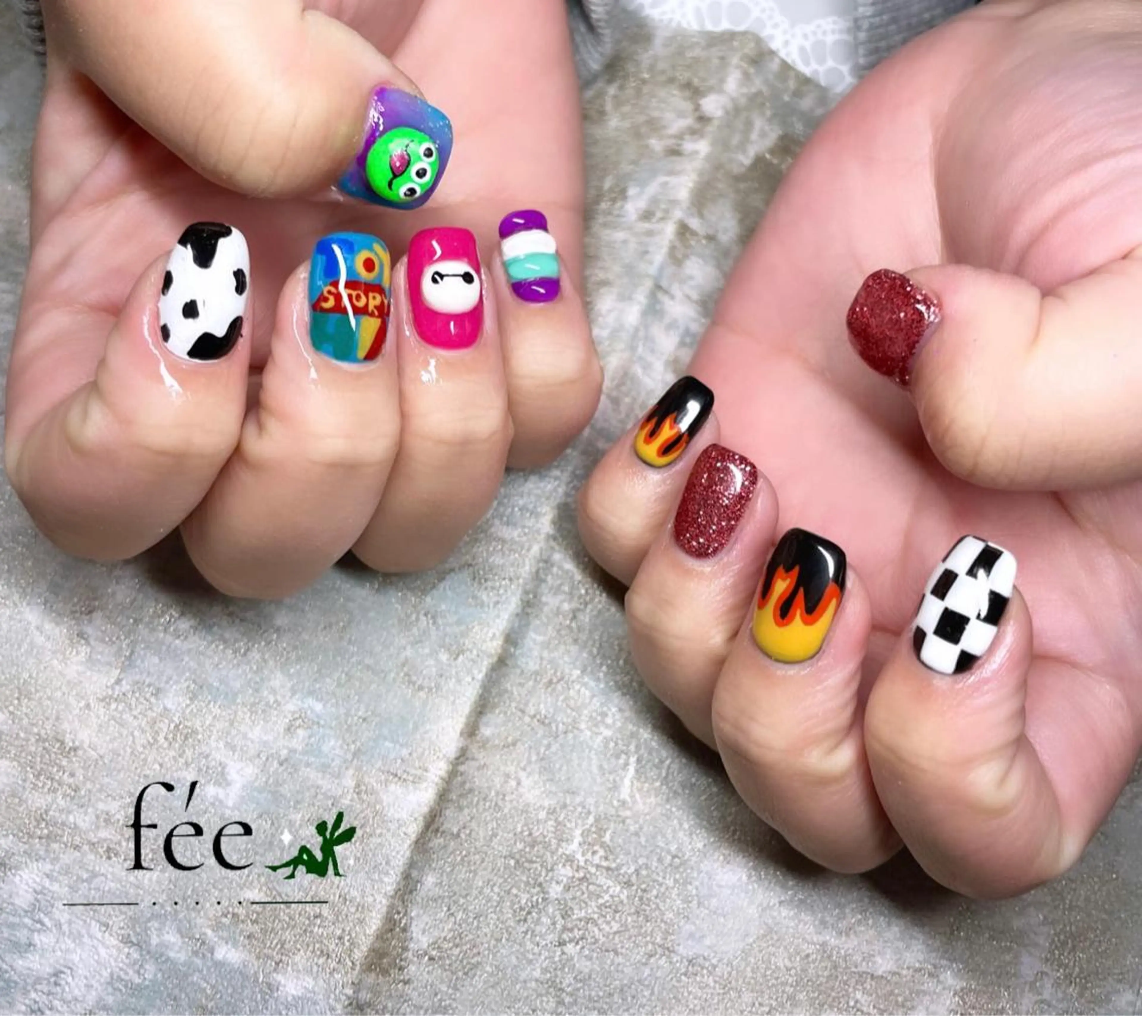 ネイル フットネイル ジェルネイル 韓国ネイル マグネットネイル ミラーネイル ハンドネイル nail salon fee（フィー）のネイルデザイン