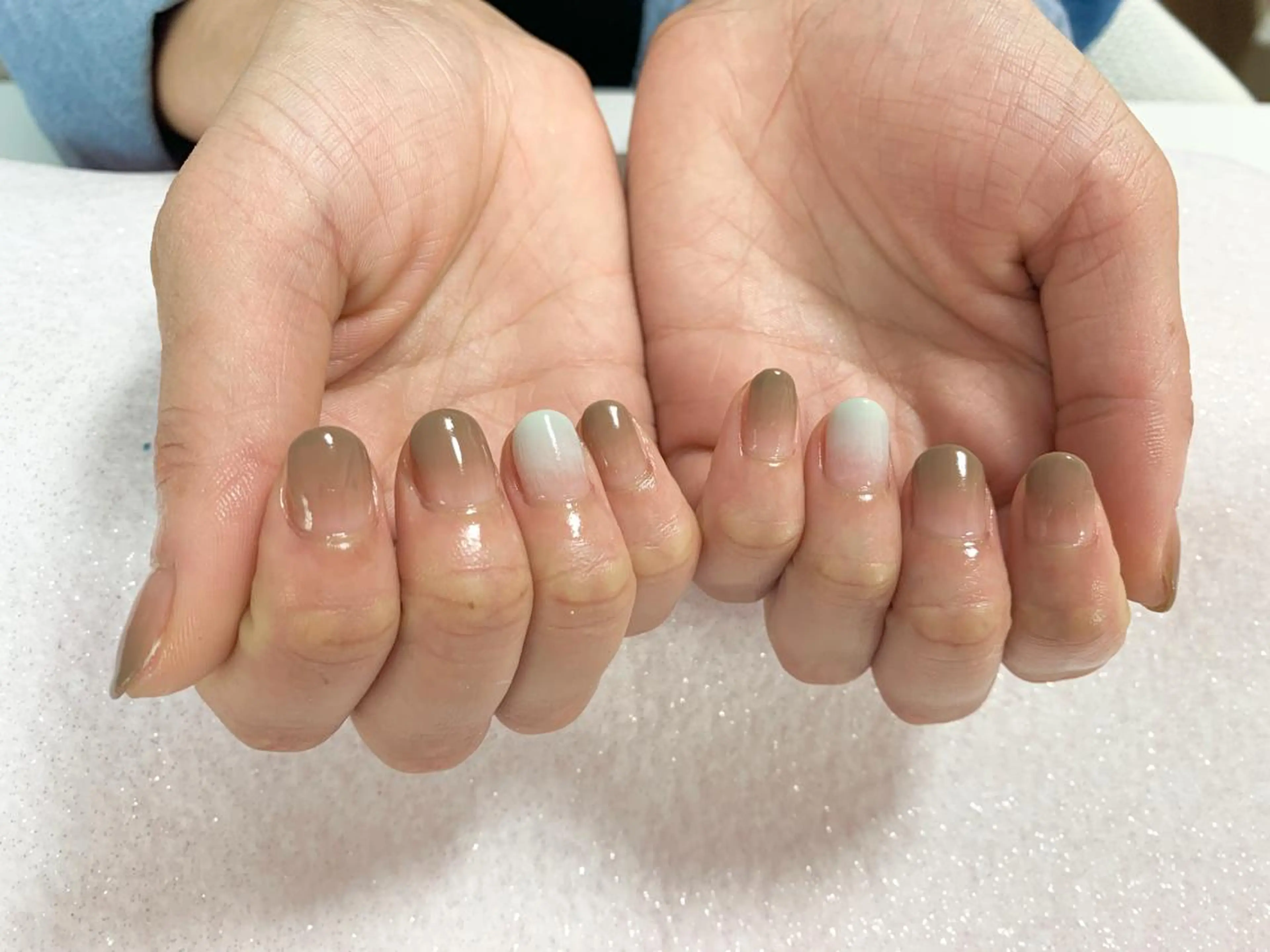 ネイル 手塚 里奈のネイルデザイン