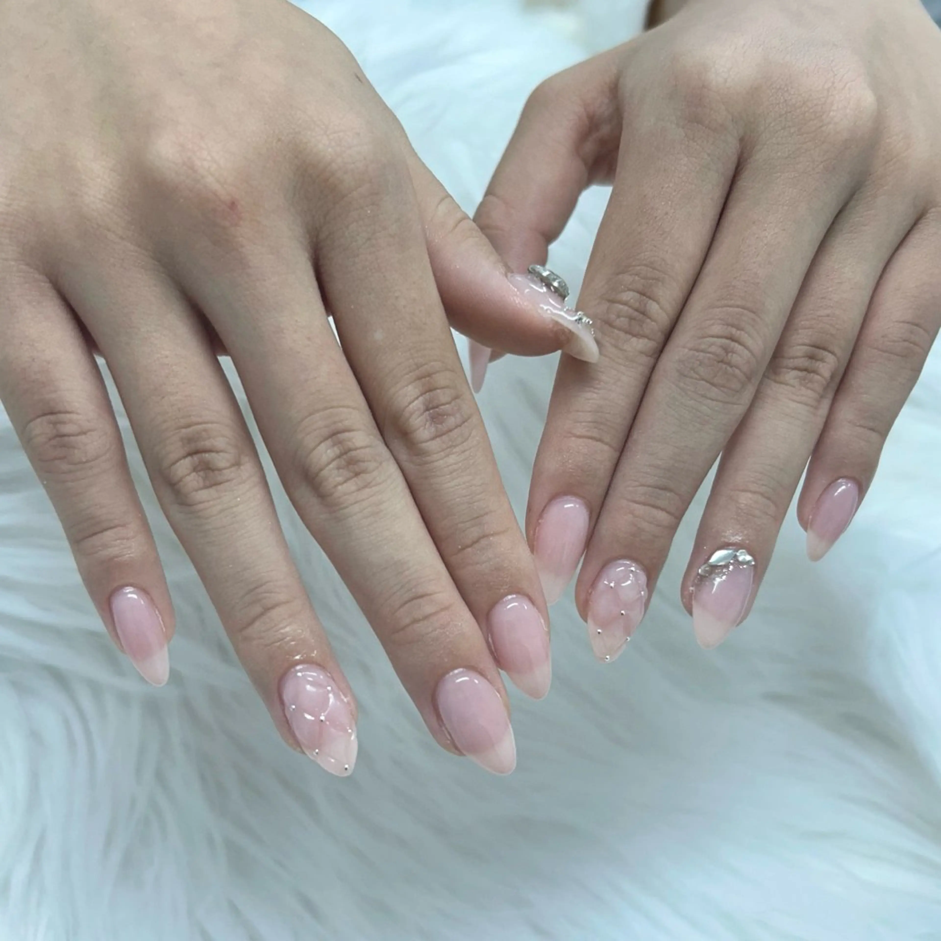 ネイル y’s beauty 本町店藤島のネイルデザイン