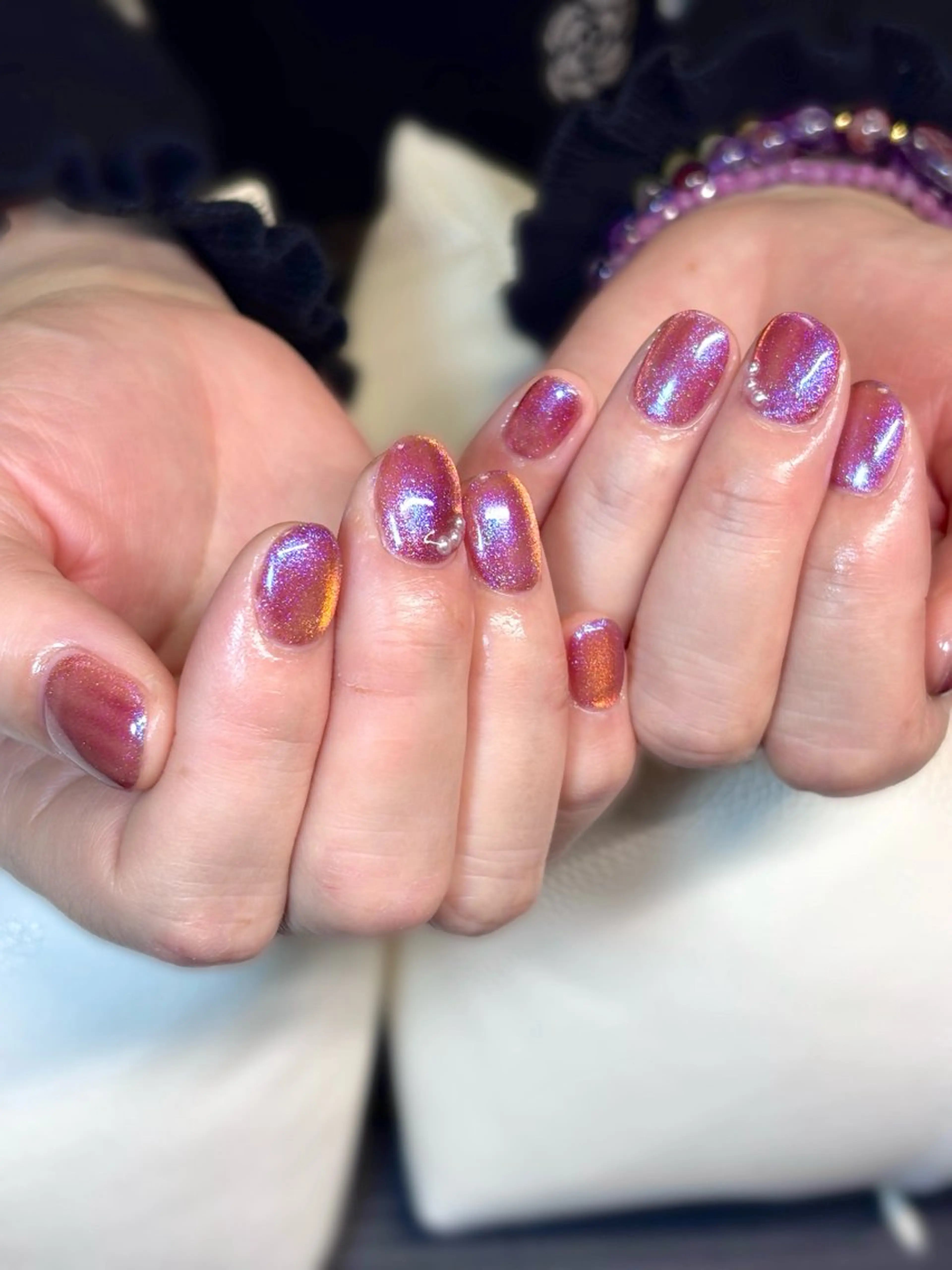 ネイル マグネットネイル パープル 赤色 Millé nail(ミレネイル)所属・Millé nail /MIKUのネイルデザイン