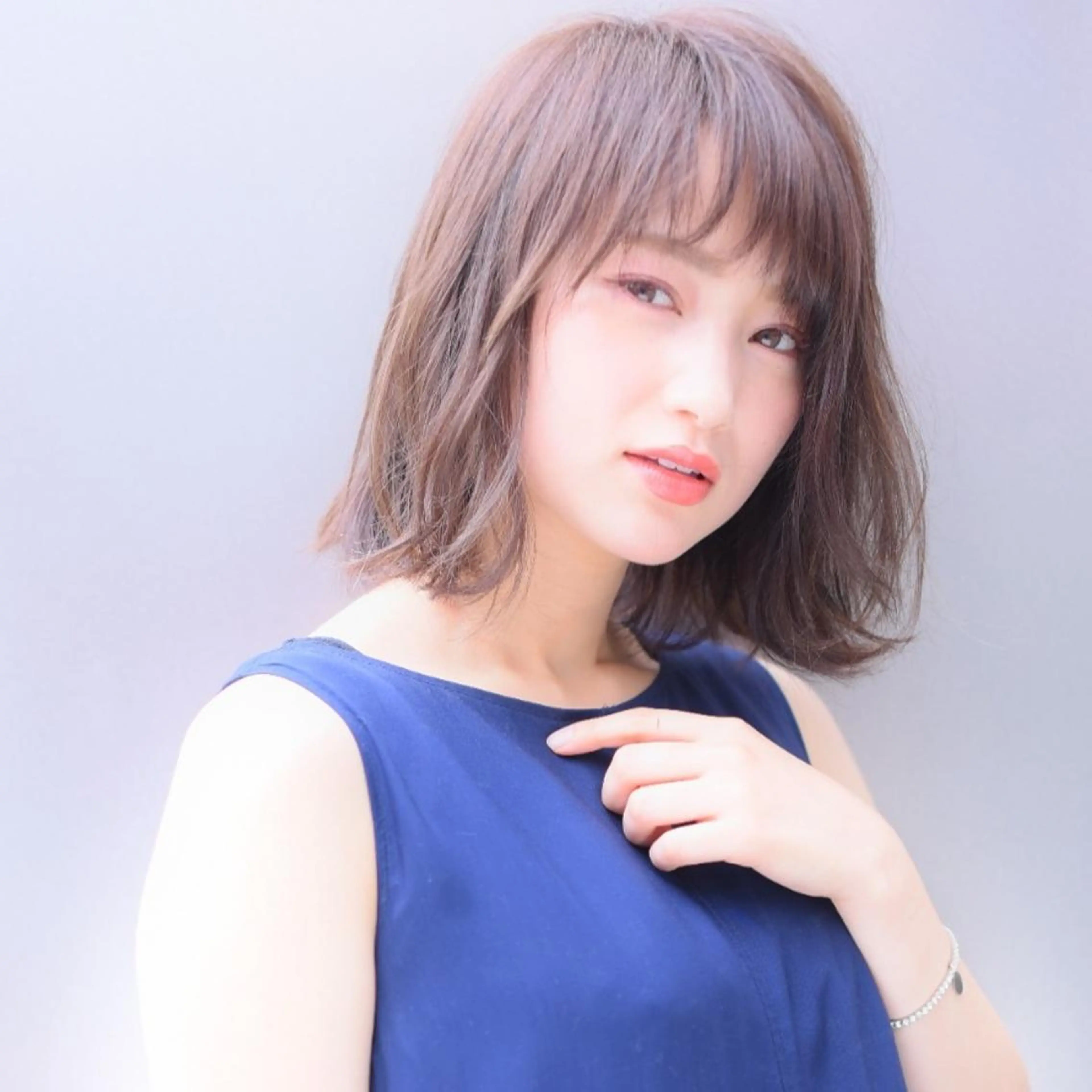 カラー ミディアム ベージュカラー 透明感カラー グレージュ ハイライトカラー ハイライト 竹内啓太 ボブのヘアスタイル