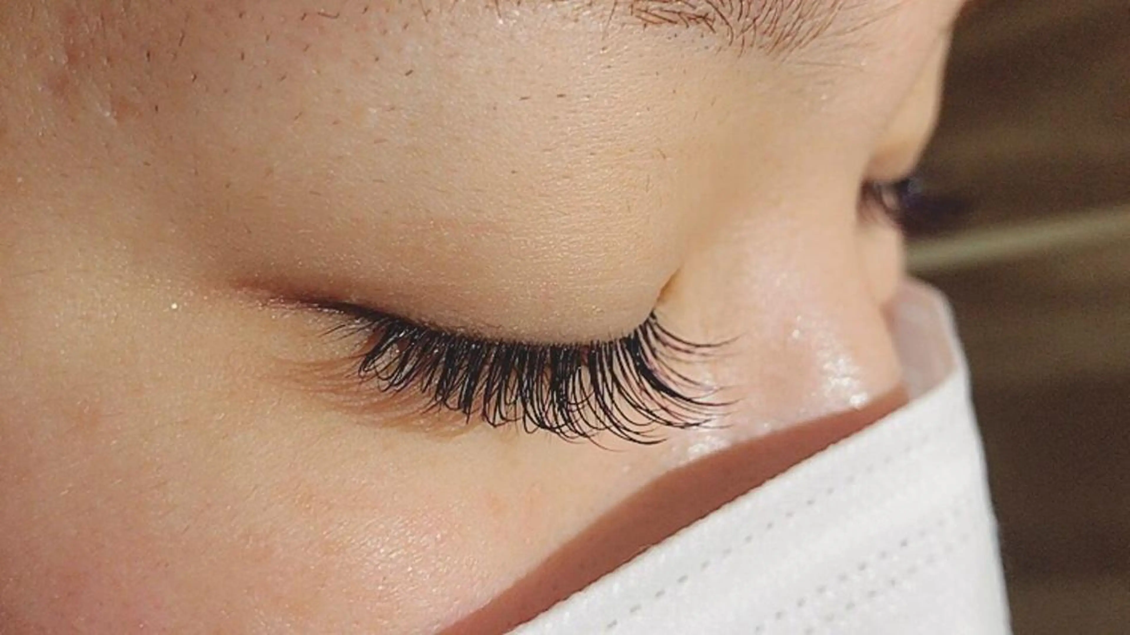 マツエク・マツパ ANNE梅田 GRACE店所属・ANNE chizuのマツエク・マツパデザイン