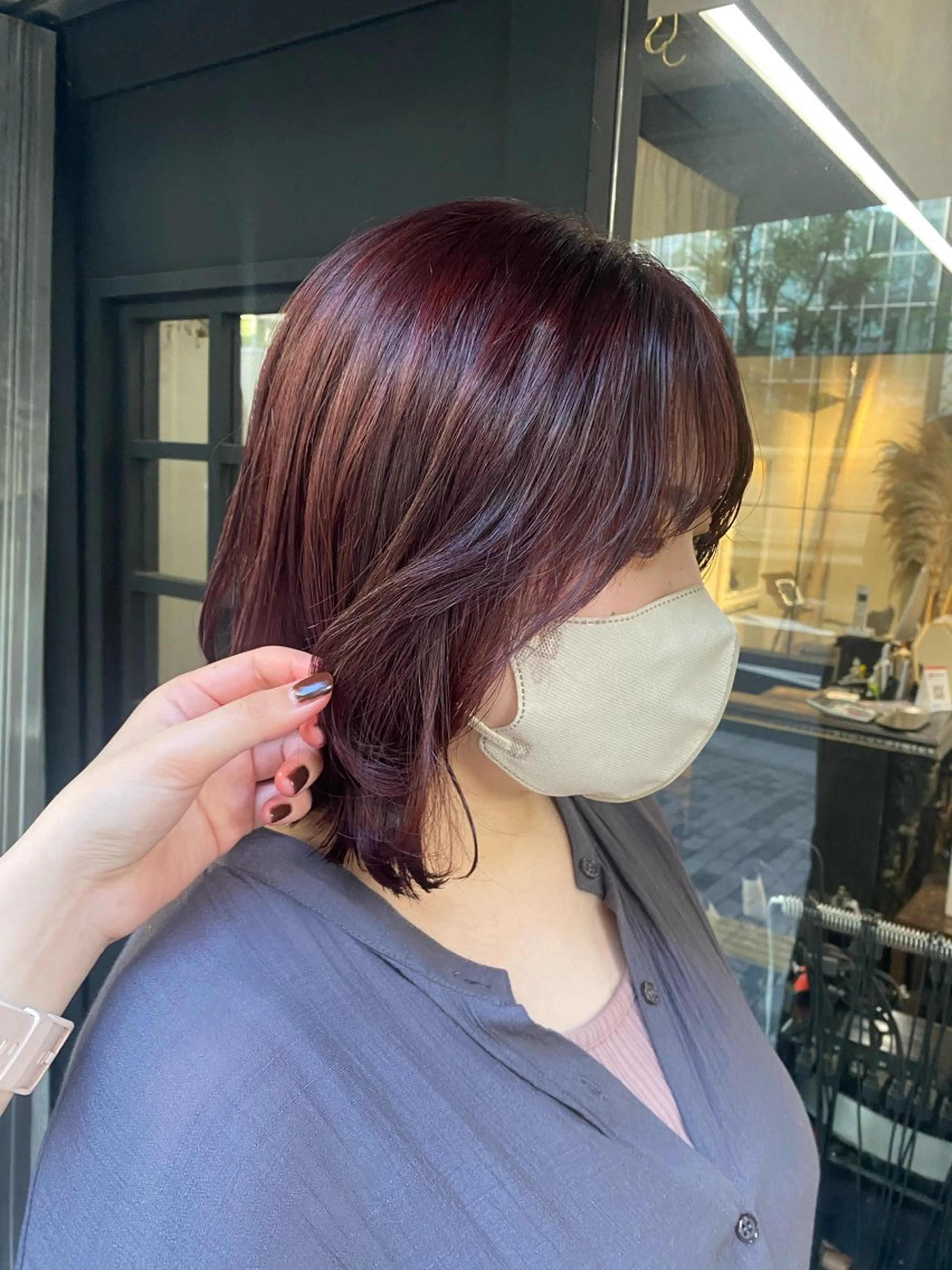 ミディアム ブリーチなしダブルカ ラー🩶manamiのヘアスタイル