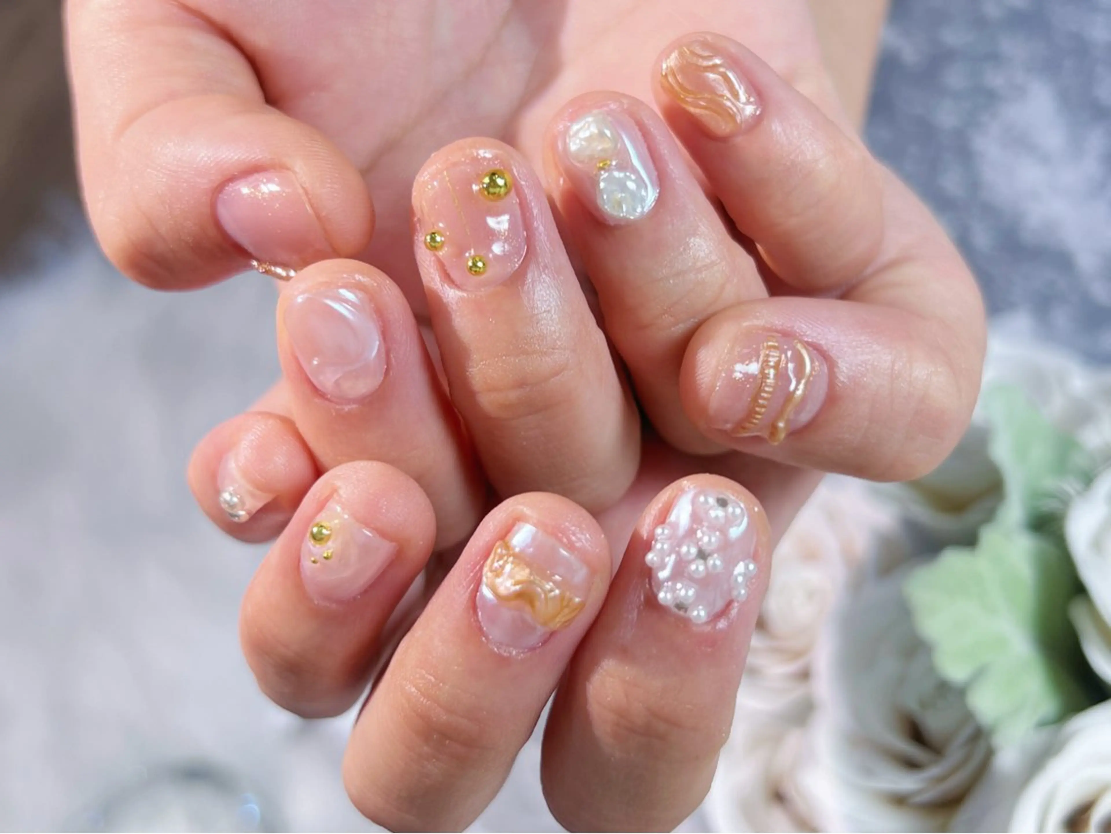 ネイル フレンチネイル ガーリー 韓国ネイル マグネットネイル 持ち込み ハンドネイル Painty所属・Painty nailのネイルデザイン