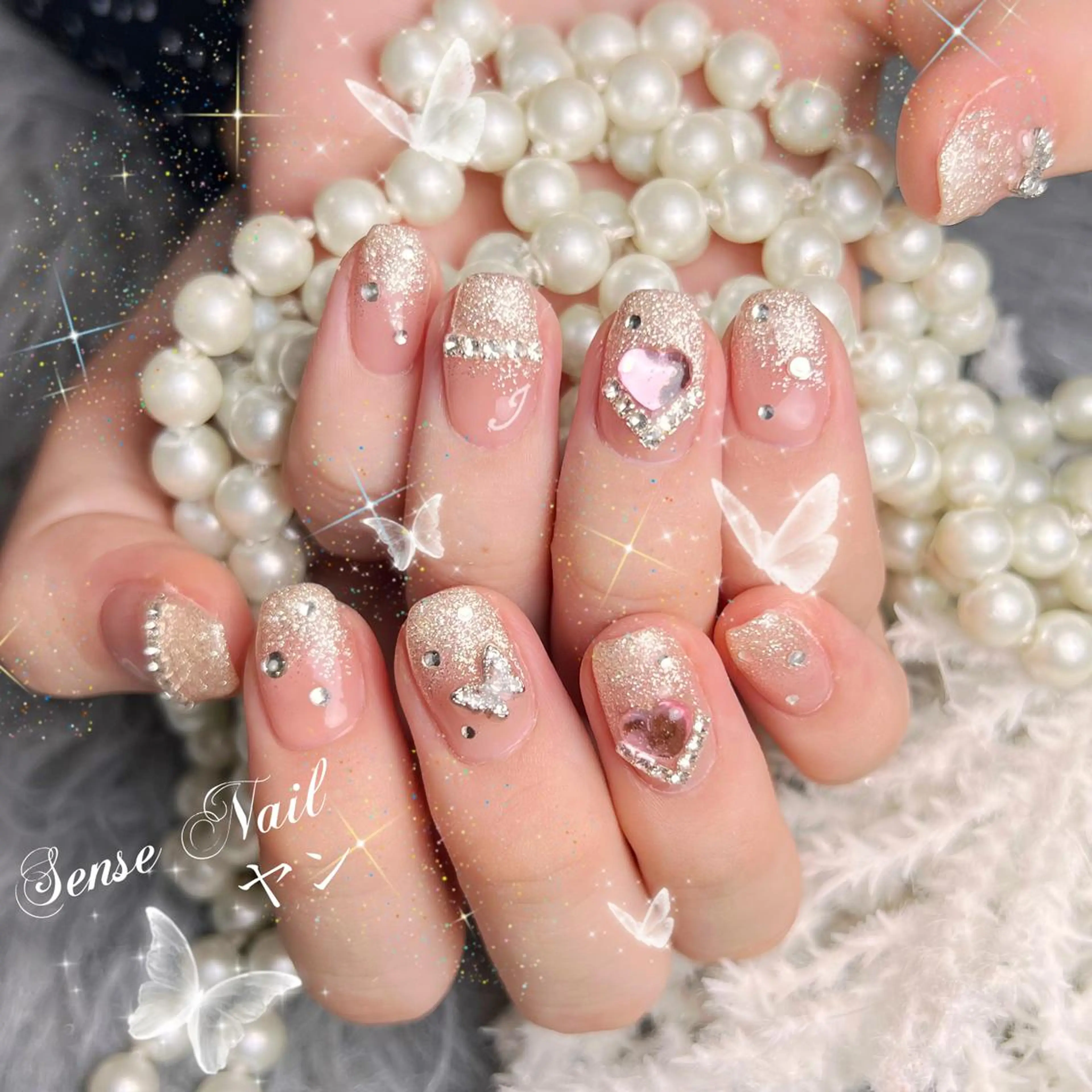 ネイル Kurieitibu 🍬Byu~tīのネイルデザイン