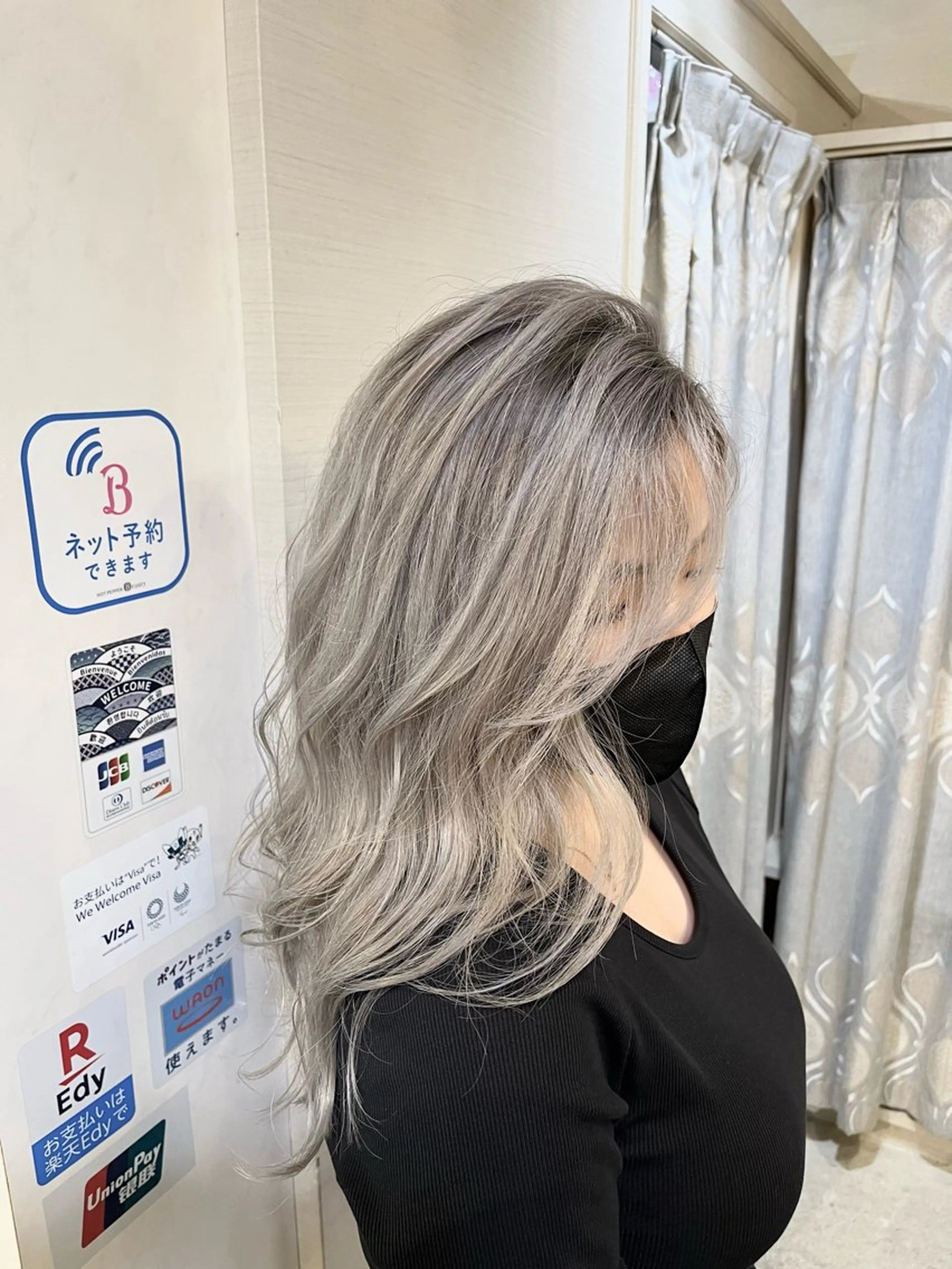 ロング カラー バレイヤージュ ブリーチ レイヤーカット ヘアカラー カラー特化美容師 なかもと たつひろのヘアスタイル