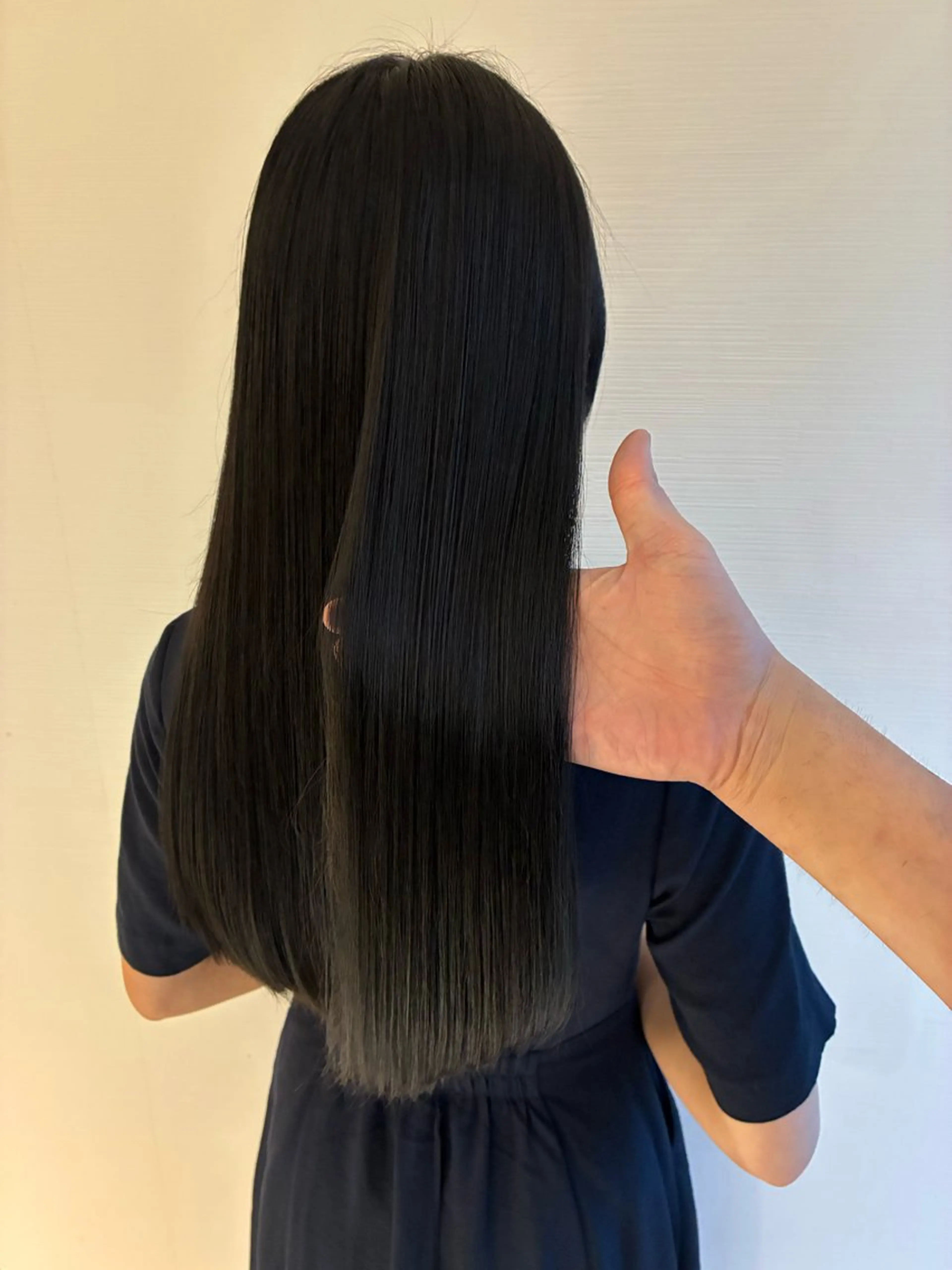 セミロング カラー 髪質改善 トリートメント 縮毛矯正 トリートメント ✨髪のソムリエ✨ 岩川和生のヘアスタイル