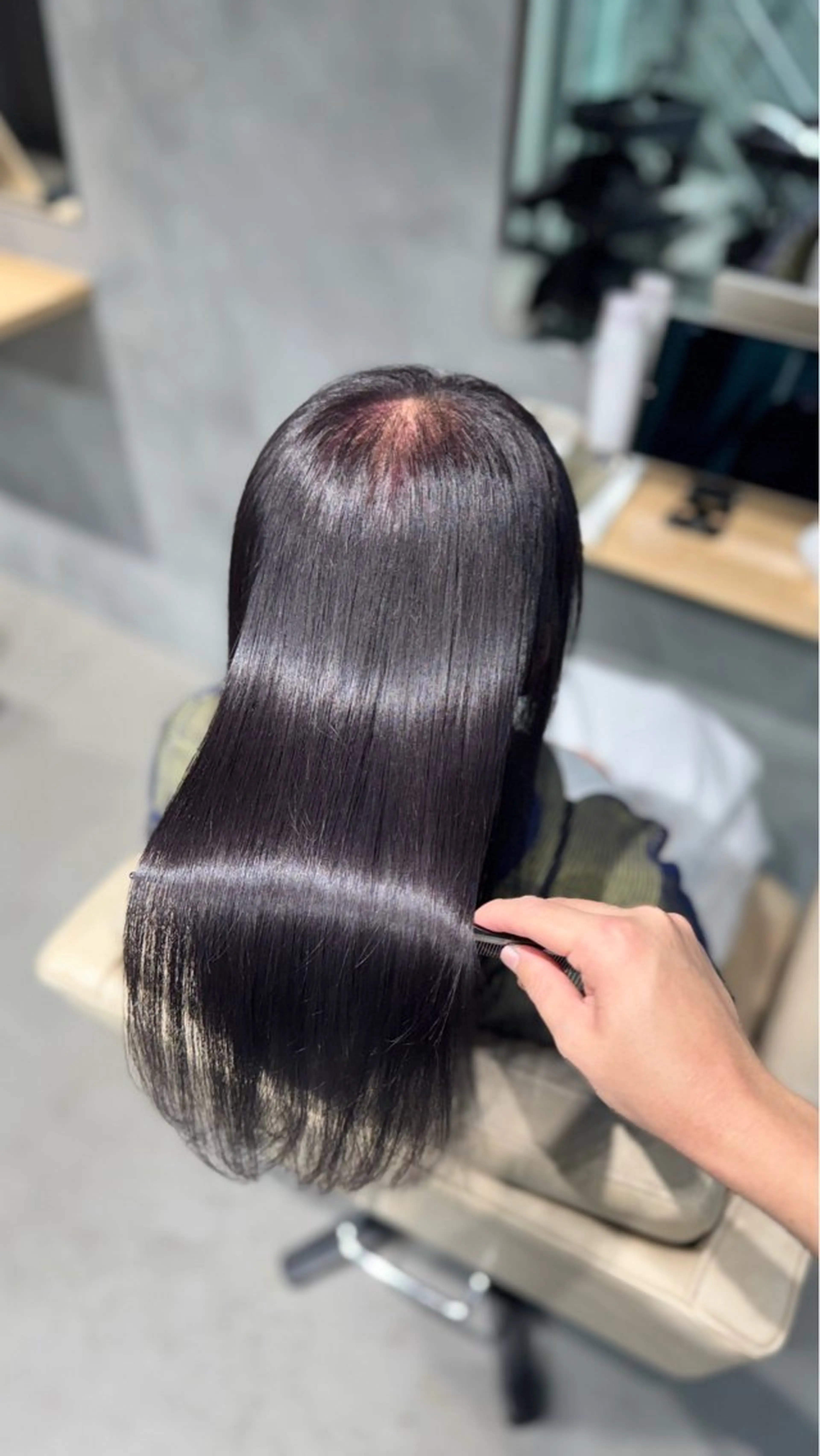 ロング shinka　omotesando所属・ブリーチ縮毛矯正 /髪質改善/タイチのヘアスタイル