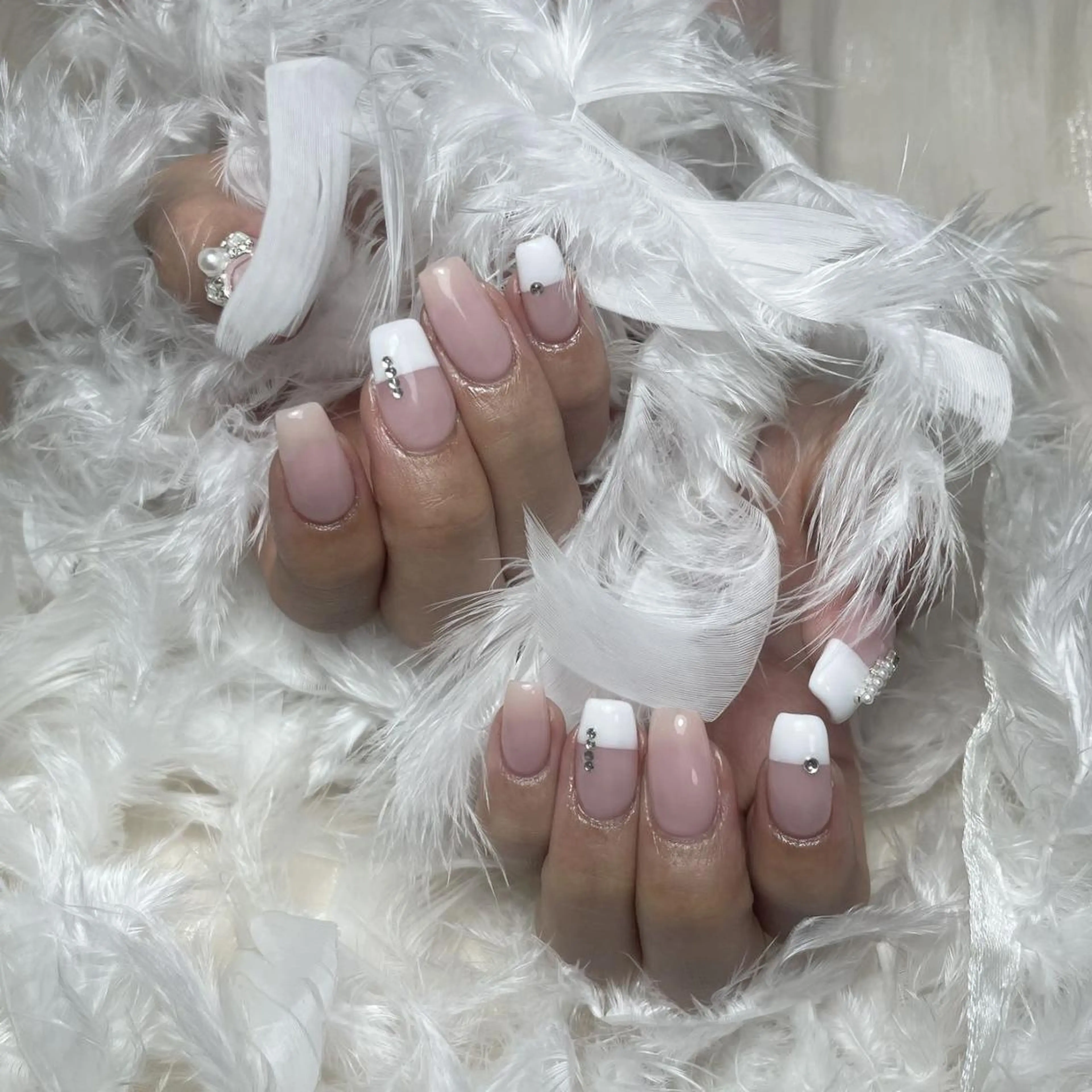 ネイル DEMAIN- 🕊️研修のネイルデザイン