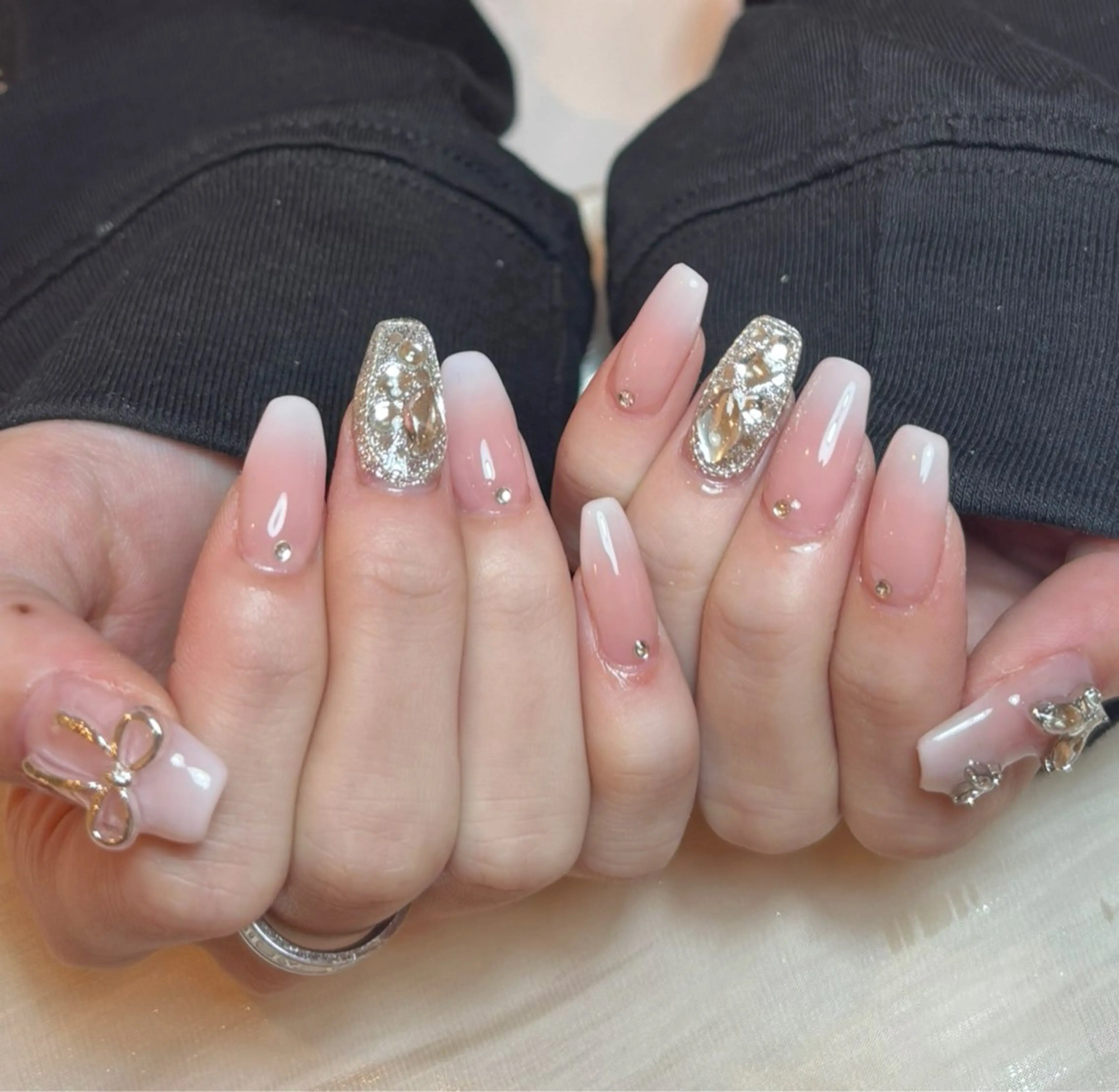 ネイル EASEN　伊藤 深秋のネイルデザイン