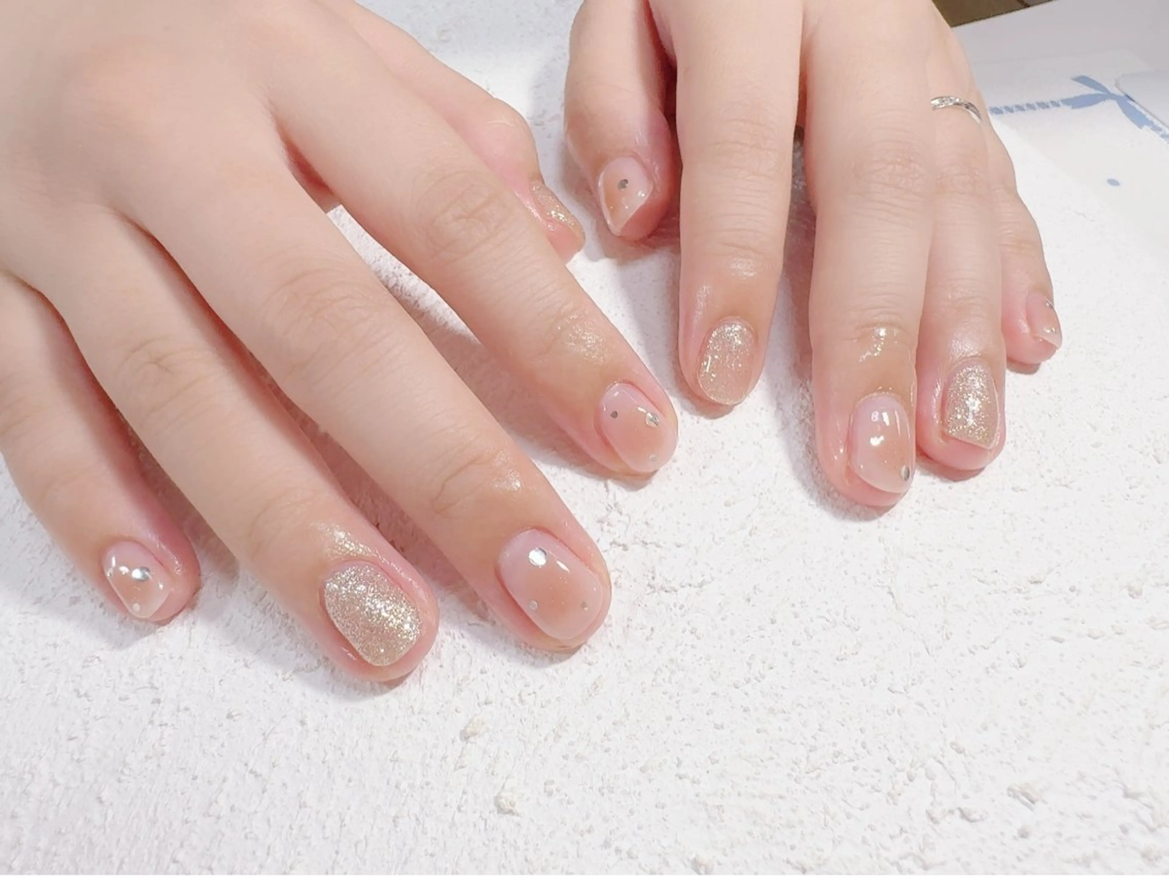 ネイル 持ち込み Regaro i.sのネイルデザイン