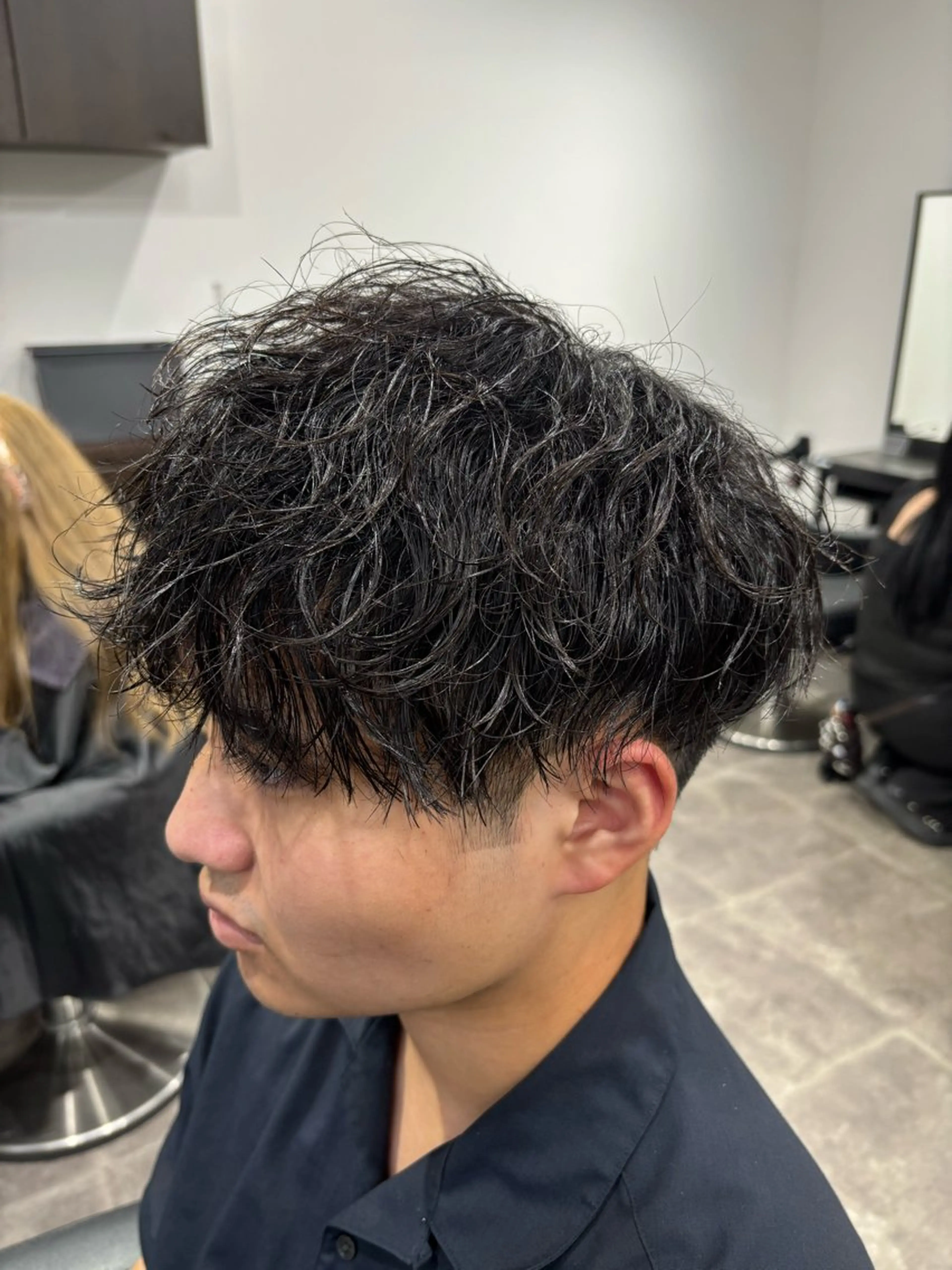 メンズ カット パーマ フェザーパーマ職人 🪽yutoのヘアスタイル