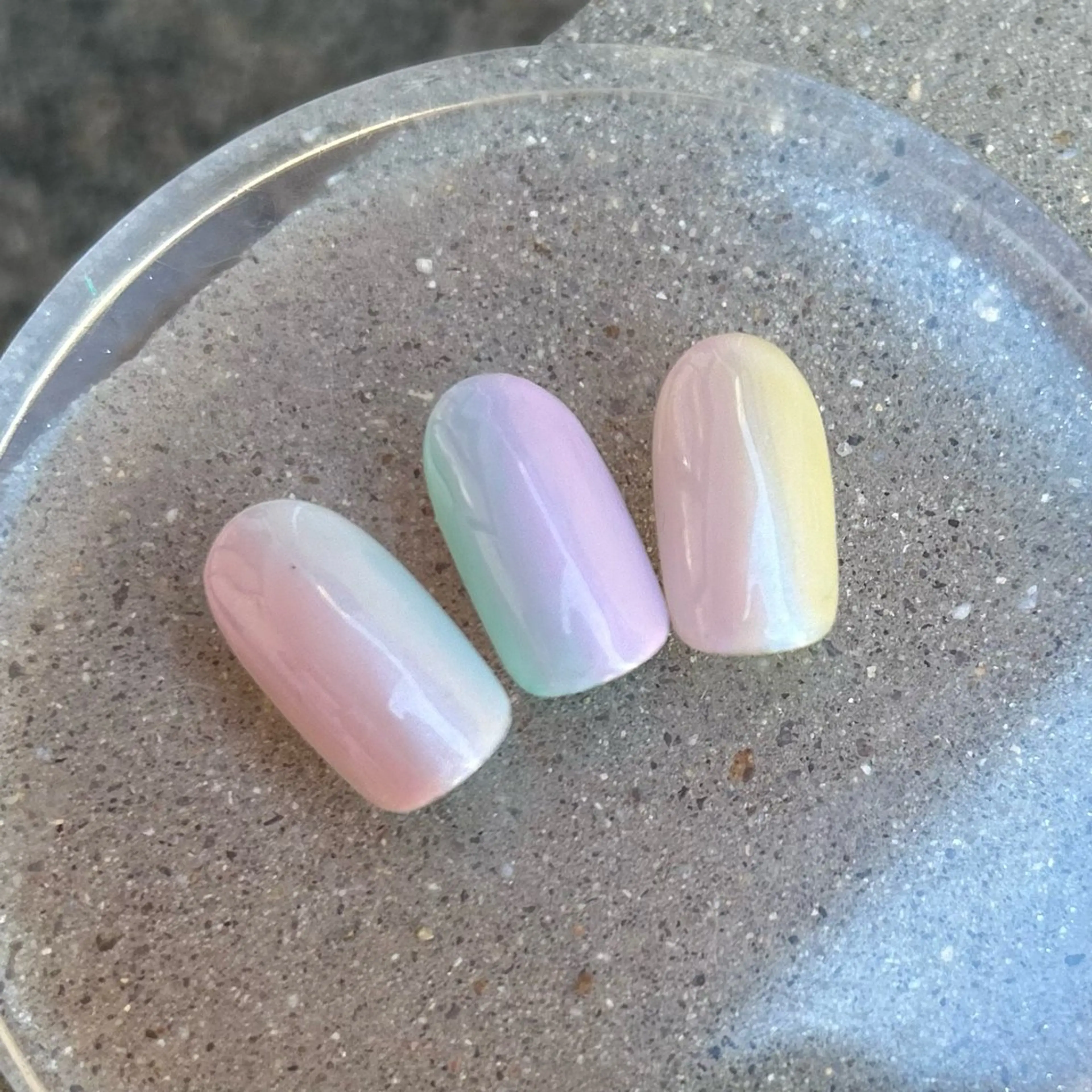 10/28​〜​期間限定！モデル価格からさらにお得【ハンド💅✨/アート２本】グラデーション🎨（オフあり）の写真