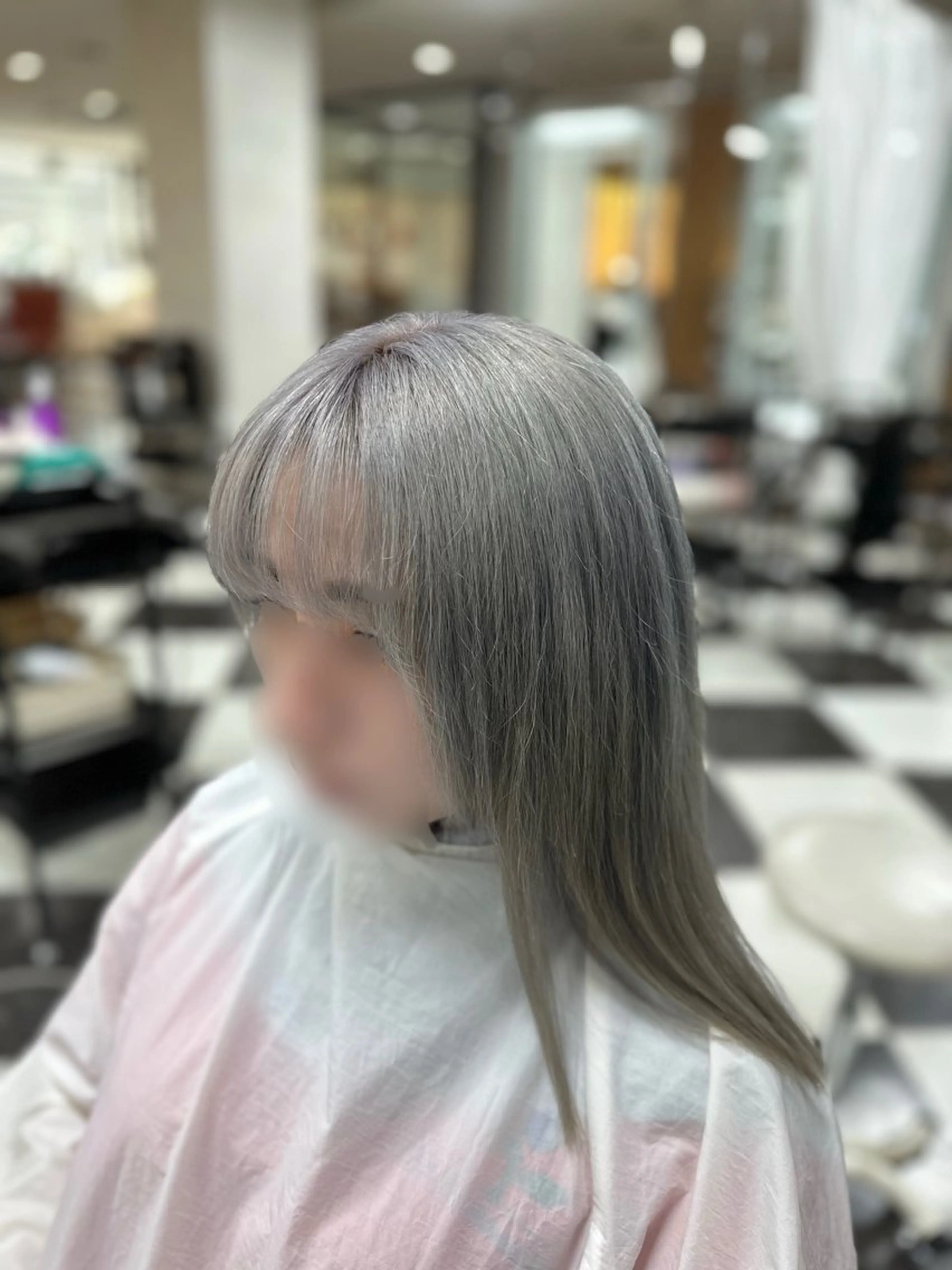 前髪カット🌈の写真