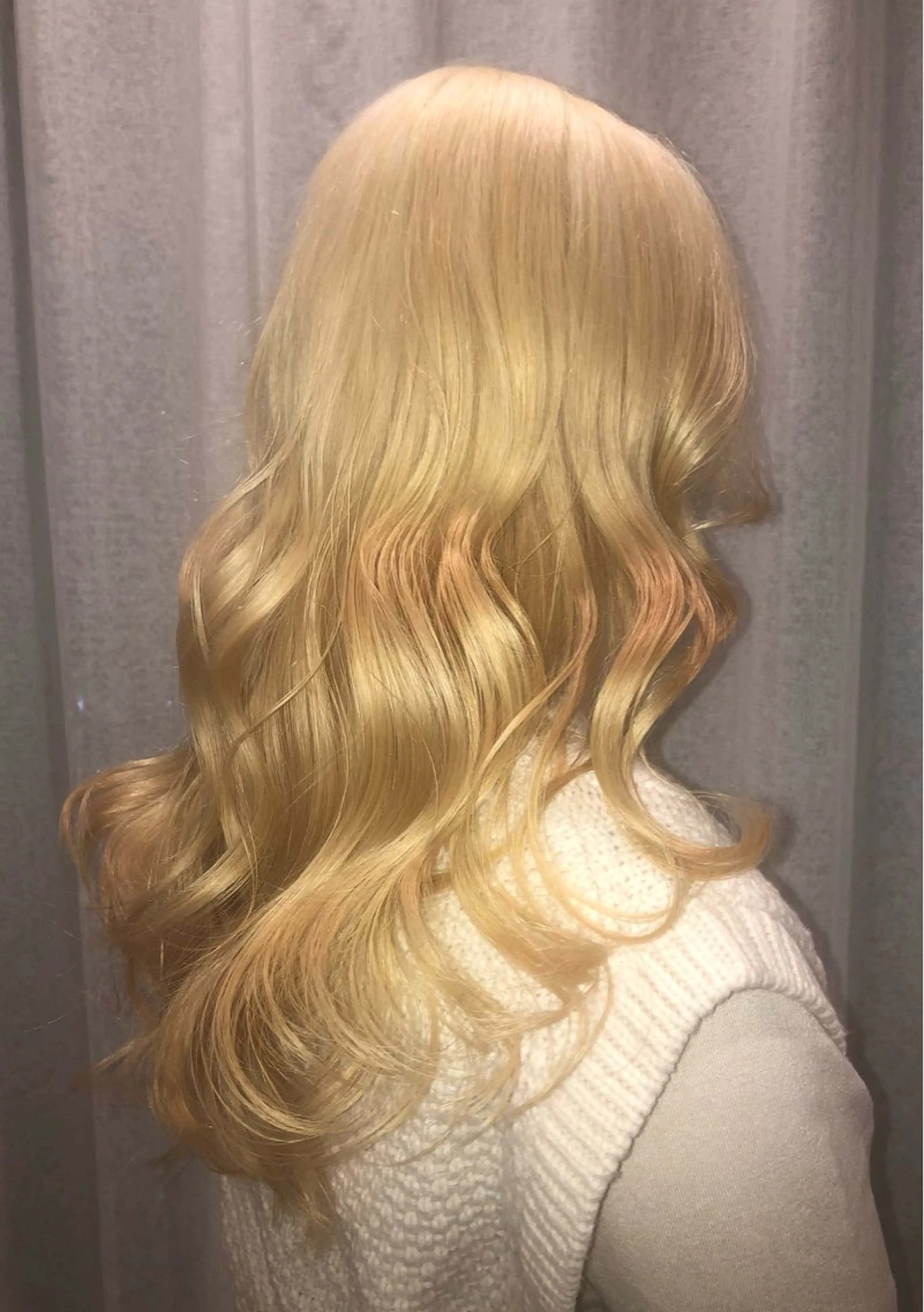 ロング 栗山 瑠花のヘアスタイル