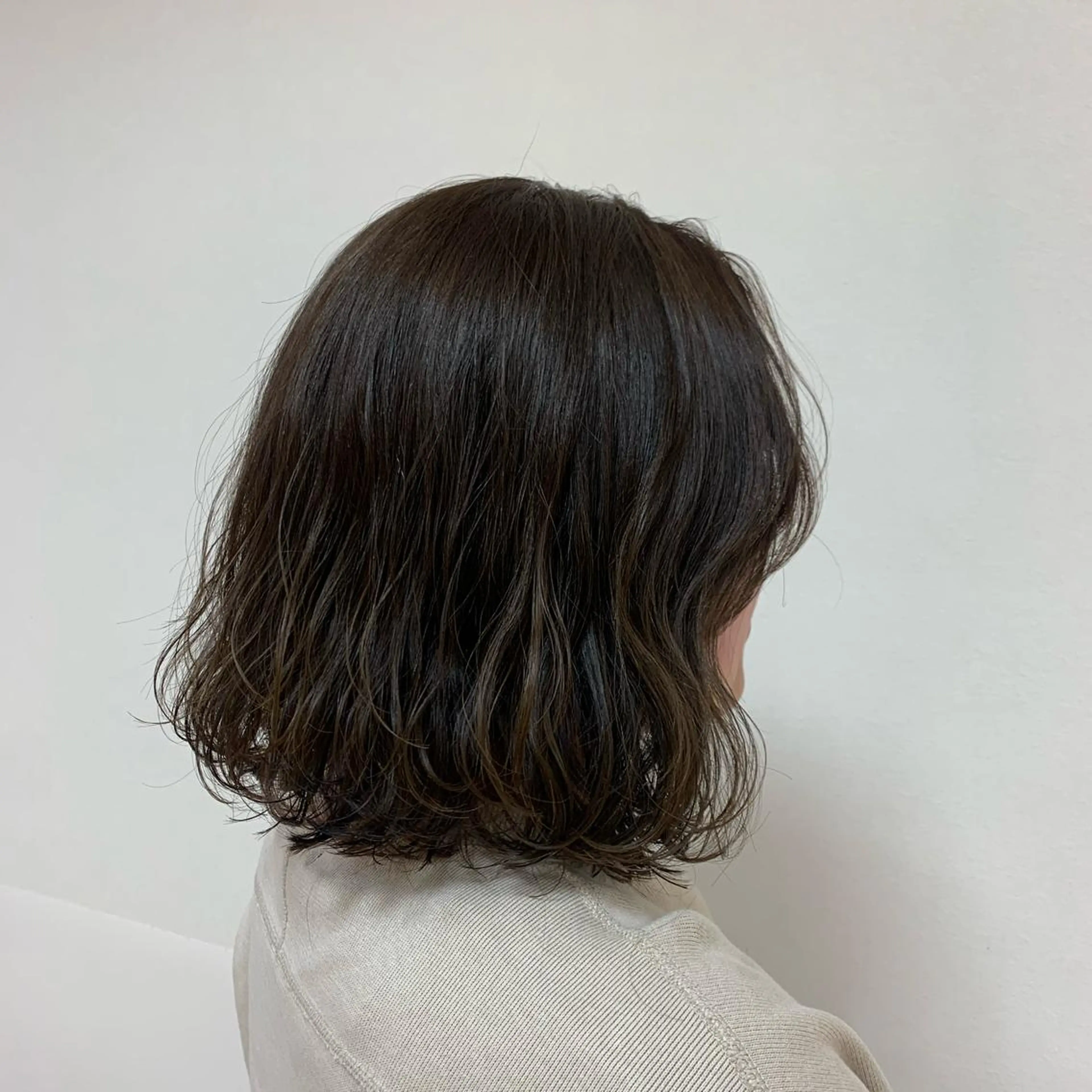 ミディアム カラー ヘアアレンジ カット ヘアカラー トリートメント 【Sweep】おじま のぞみのヘアスタイル