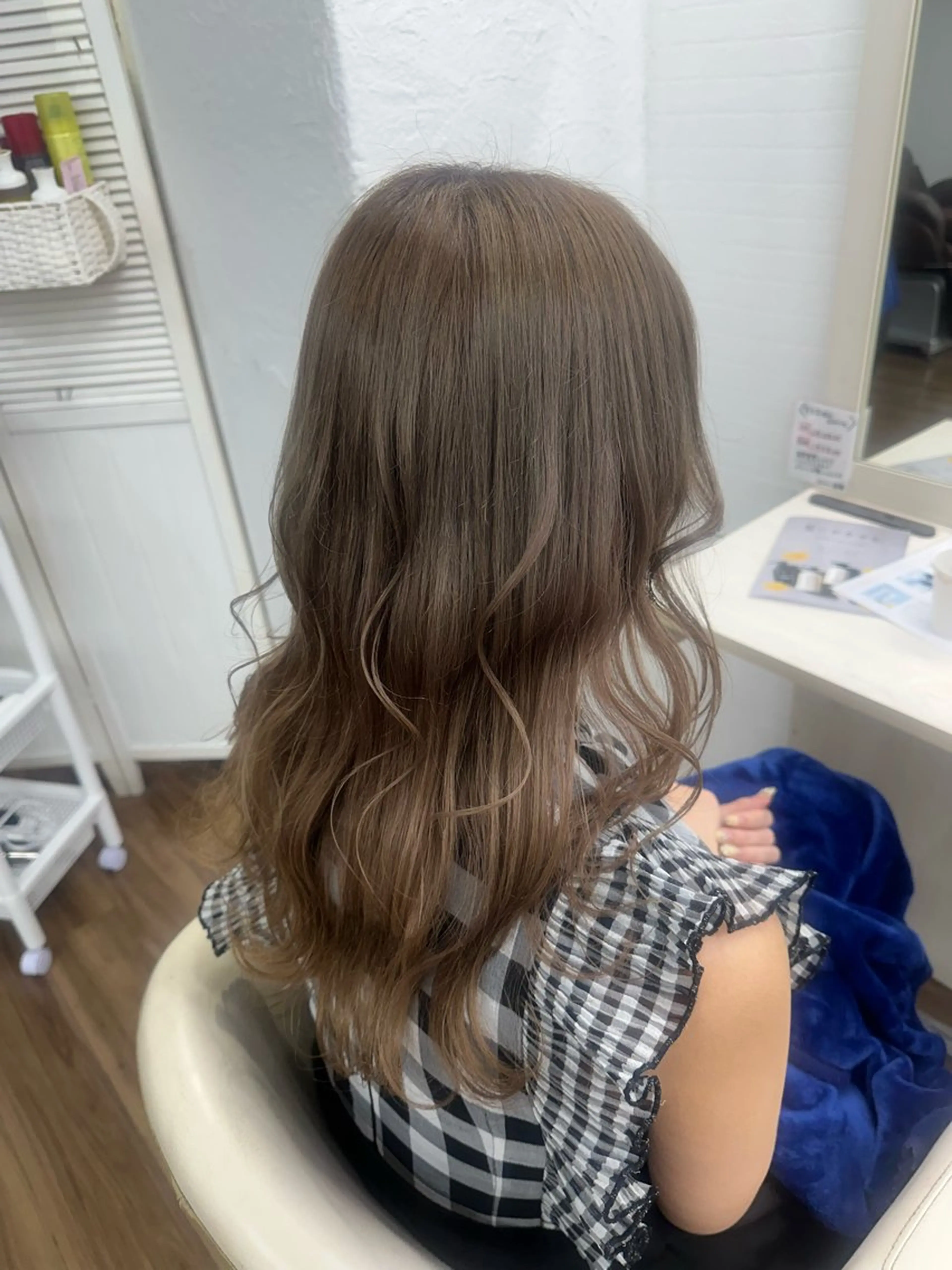 ロング カラー ヘアカラー GLOSS 心斎橋 山上のヘアスタイル