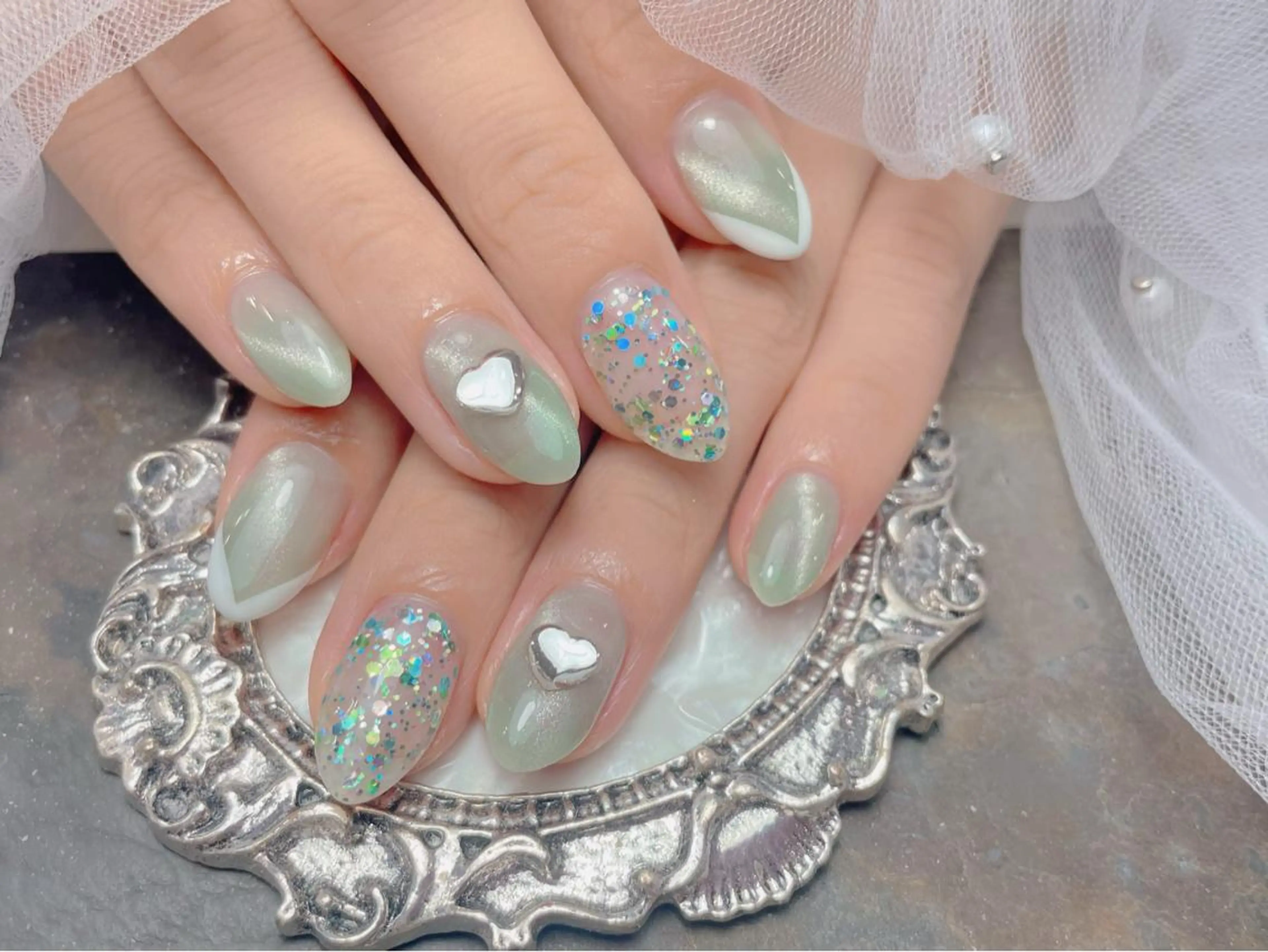 ネイル ハンドネイル マジックミラー所属・マジック ミラーのネイルデザイン