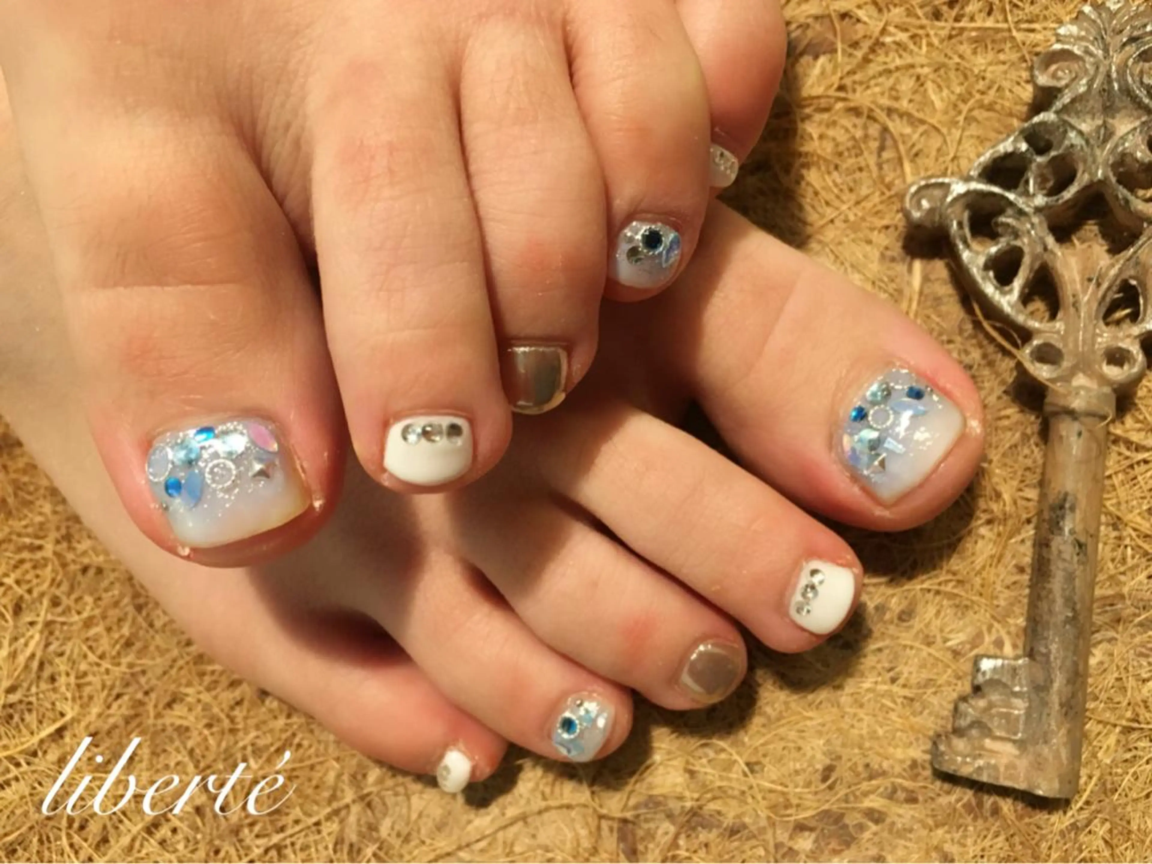 ネイル liberté (リベルテ)のネイルデザイン