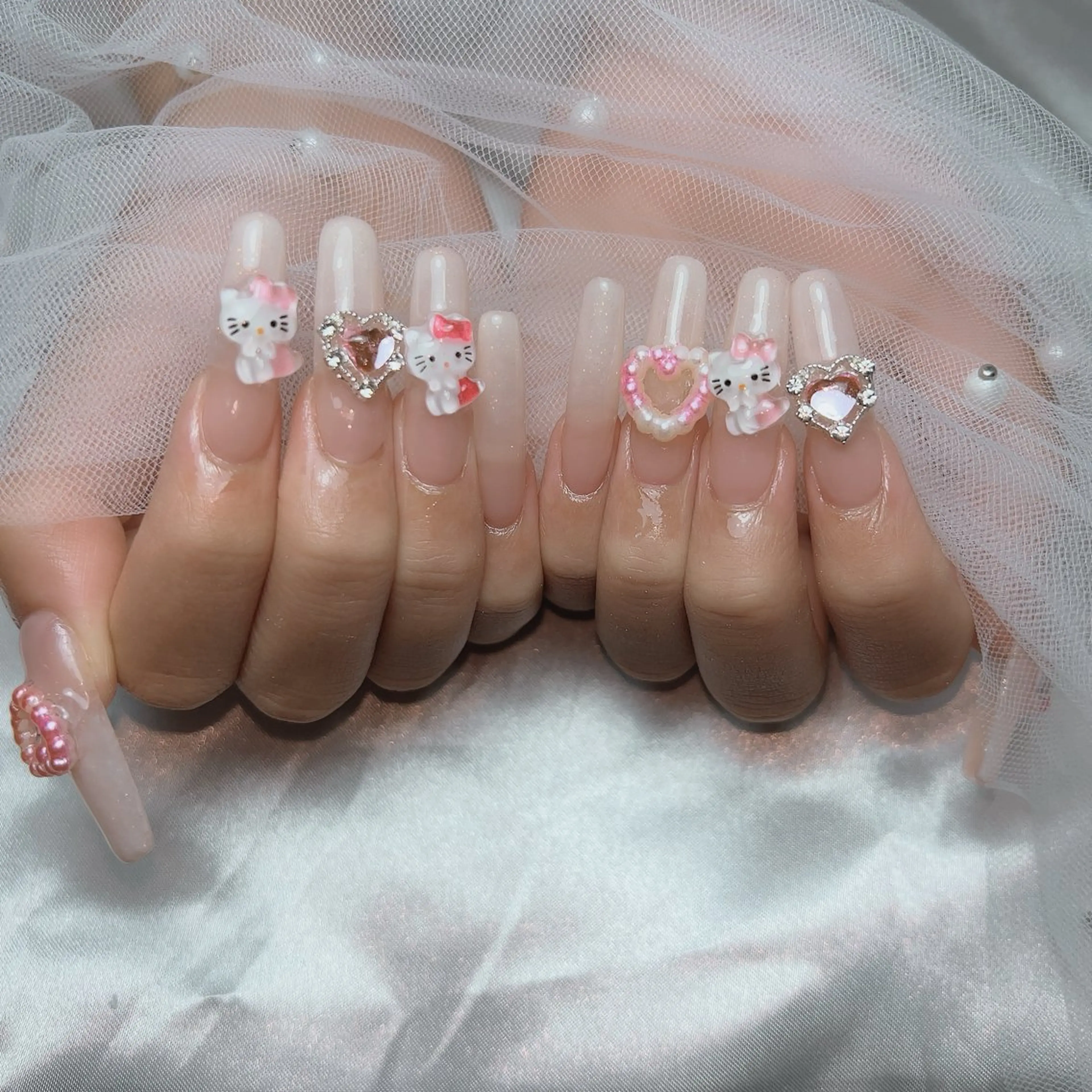 ネイル キラキラネイル pnd.nail所属・半田 友加里のネイルデザイン