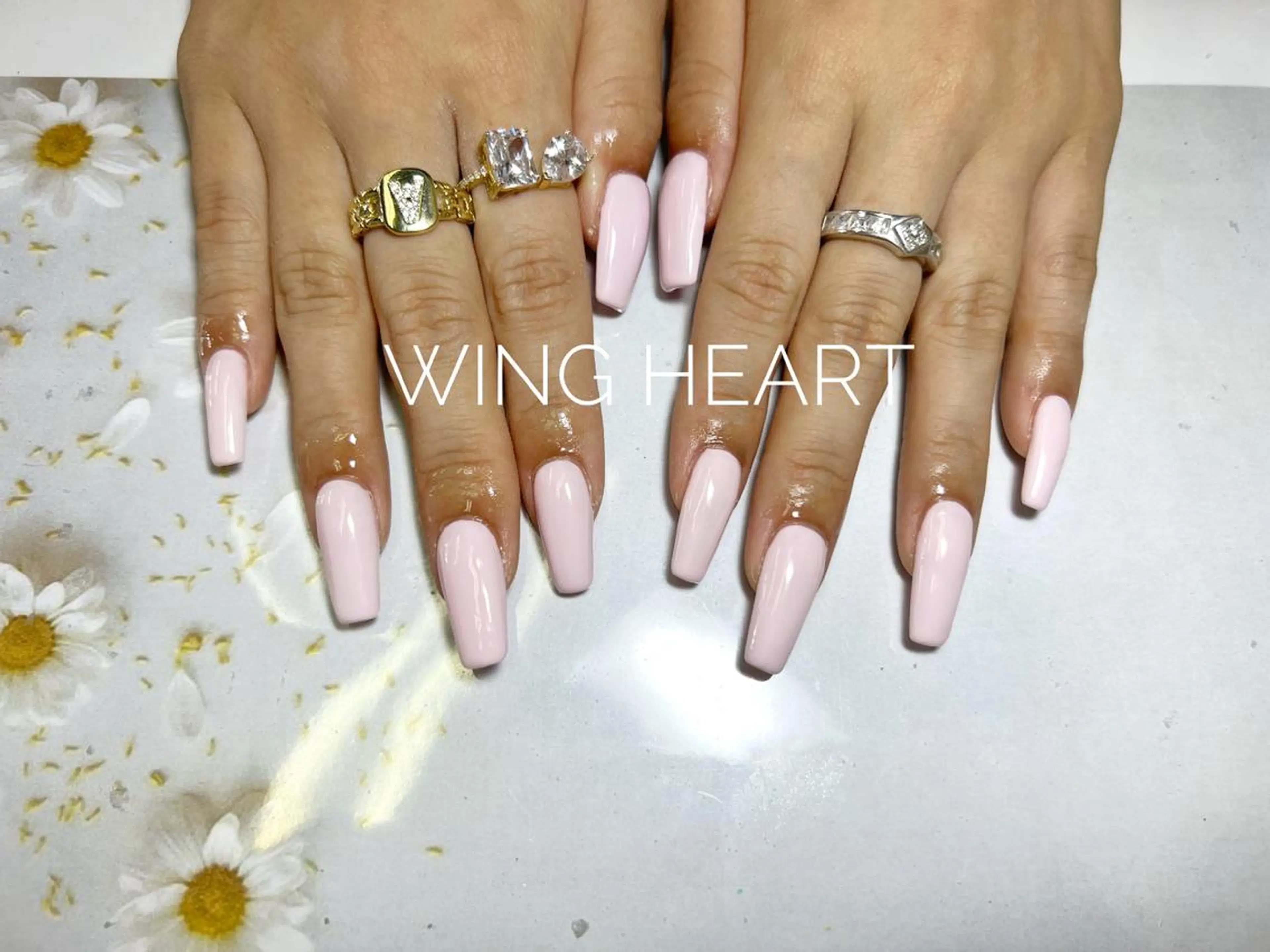 ネイル ハンドネイル O. AKINAのネイルデザイン