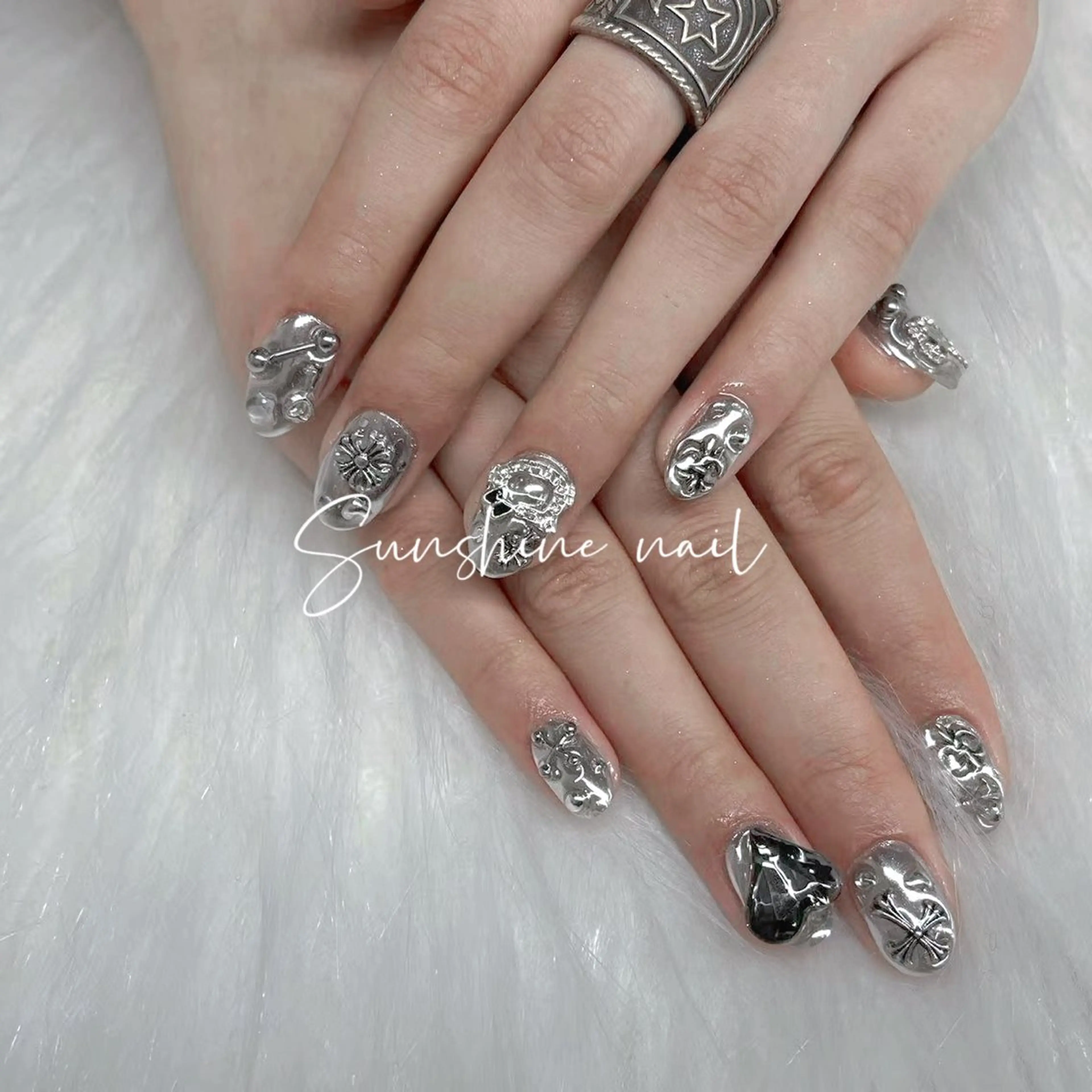 ネイル Sunshine   nail salon所属・サンシャイン ネイル池袋店のネイルデザイン