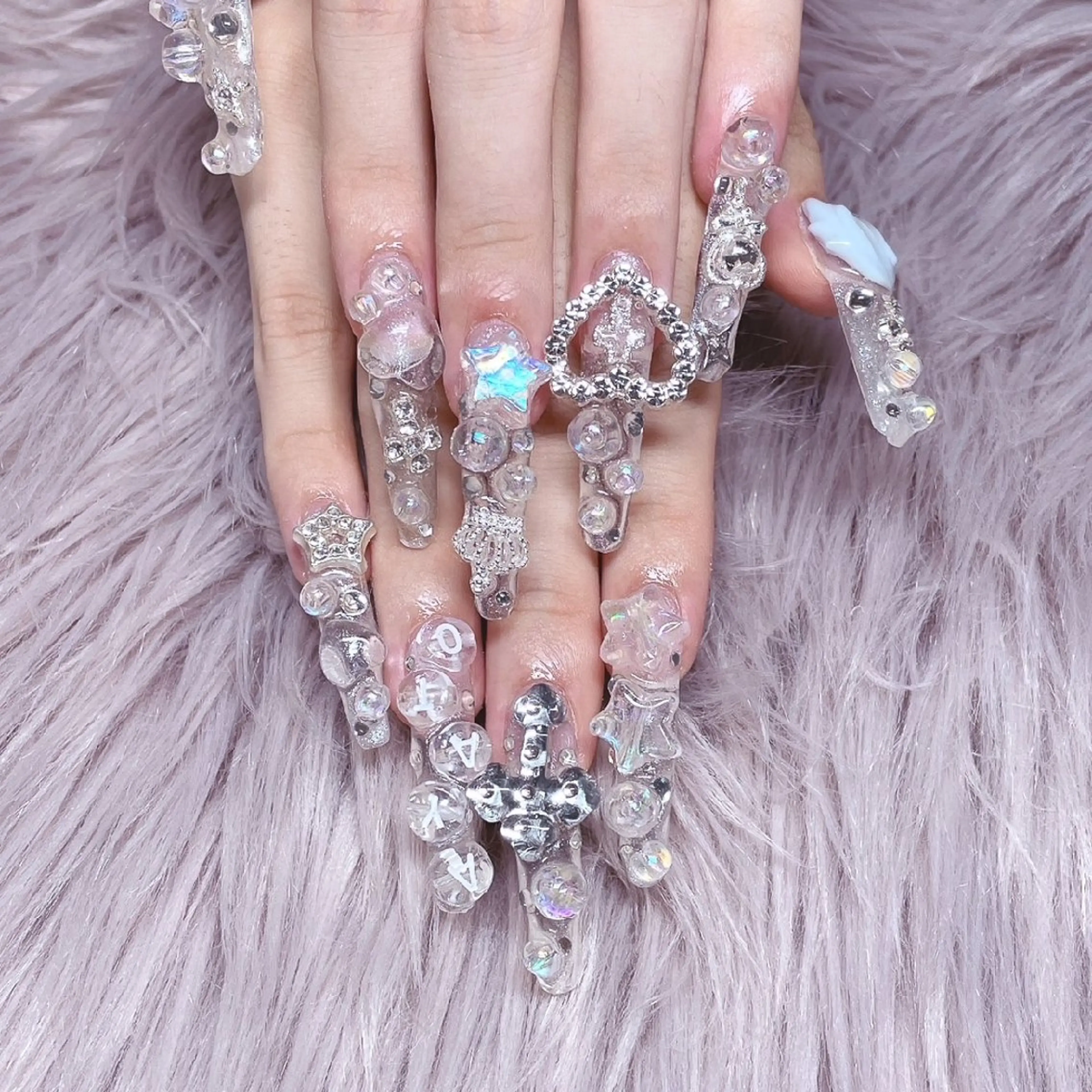 ネイル 稲垣 江梨花のネイルデザイン