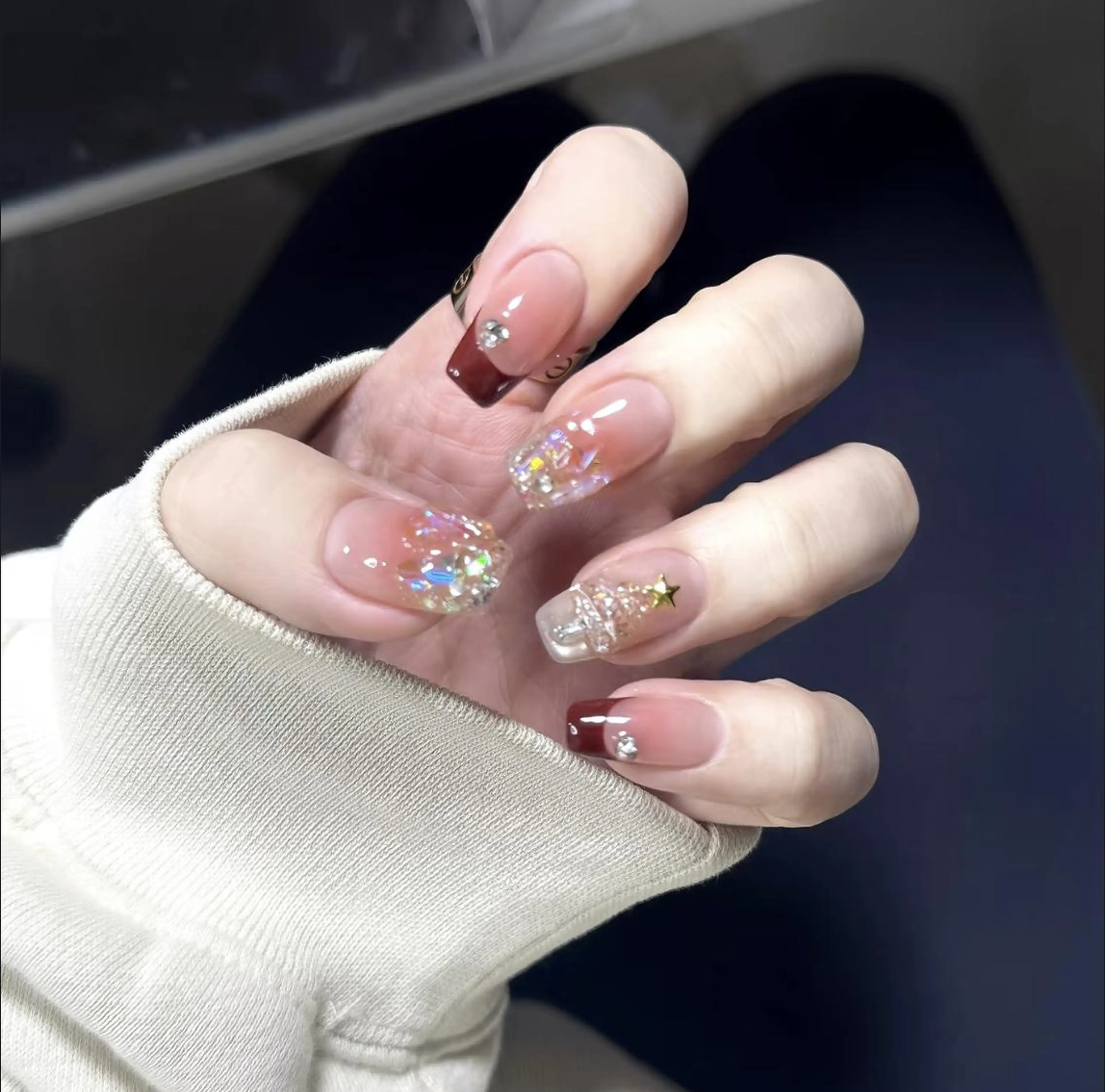 ネイル ハンドネイル ハンドケア 🍑 momo_nailのネイルデザイン