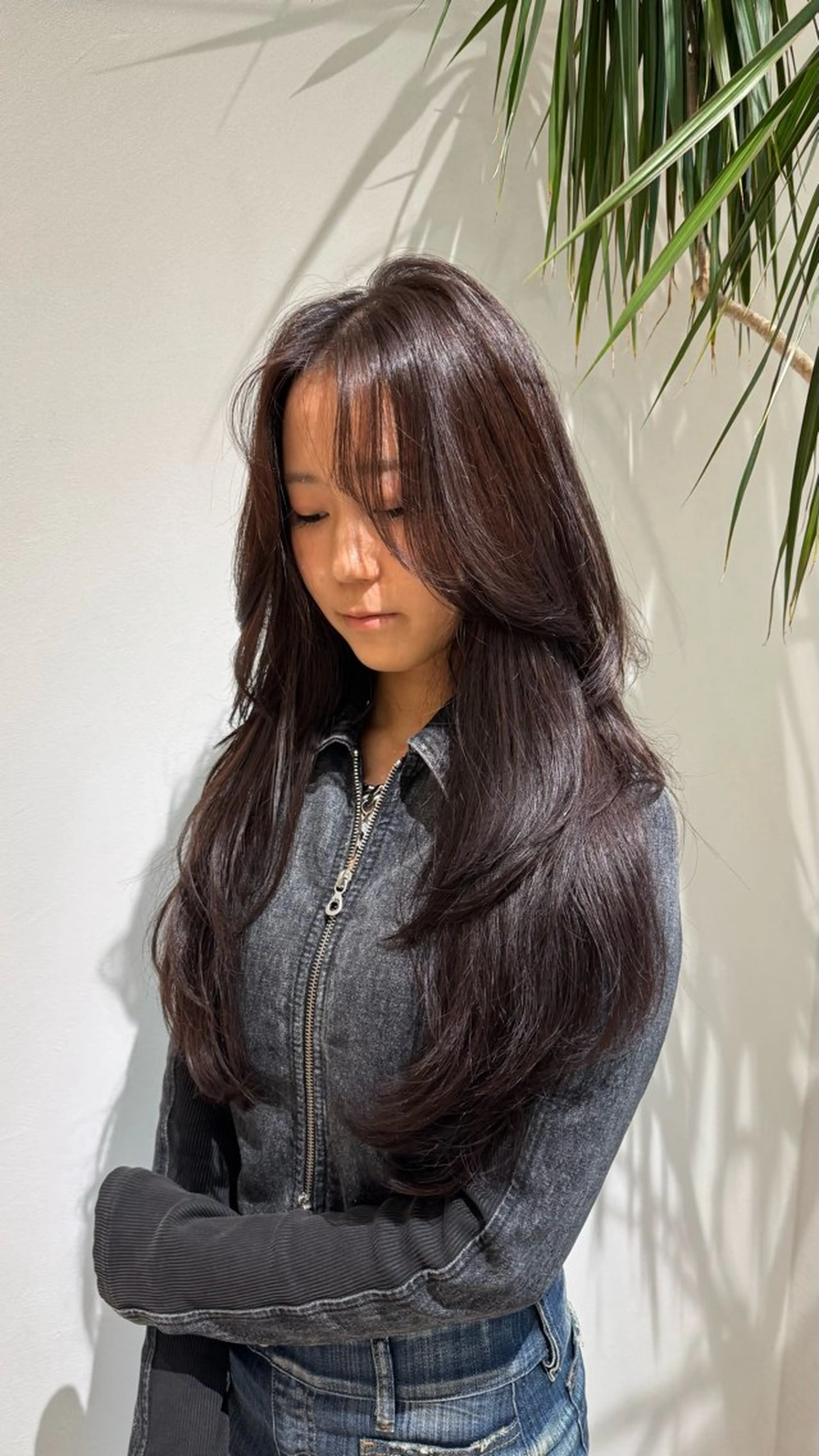 ロング カラー アッシュ アッシュブラウン ブラウンカラー 透明感カラー 韓国風ヘア 韓国レイヤー🇰🇷 韓国研修◎渋谷カイトのヘアスタイル