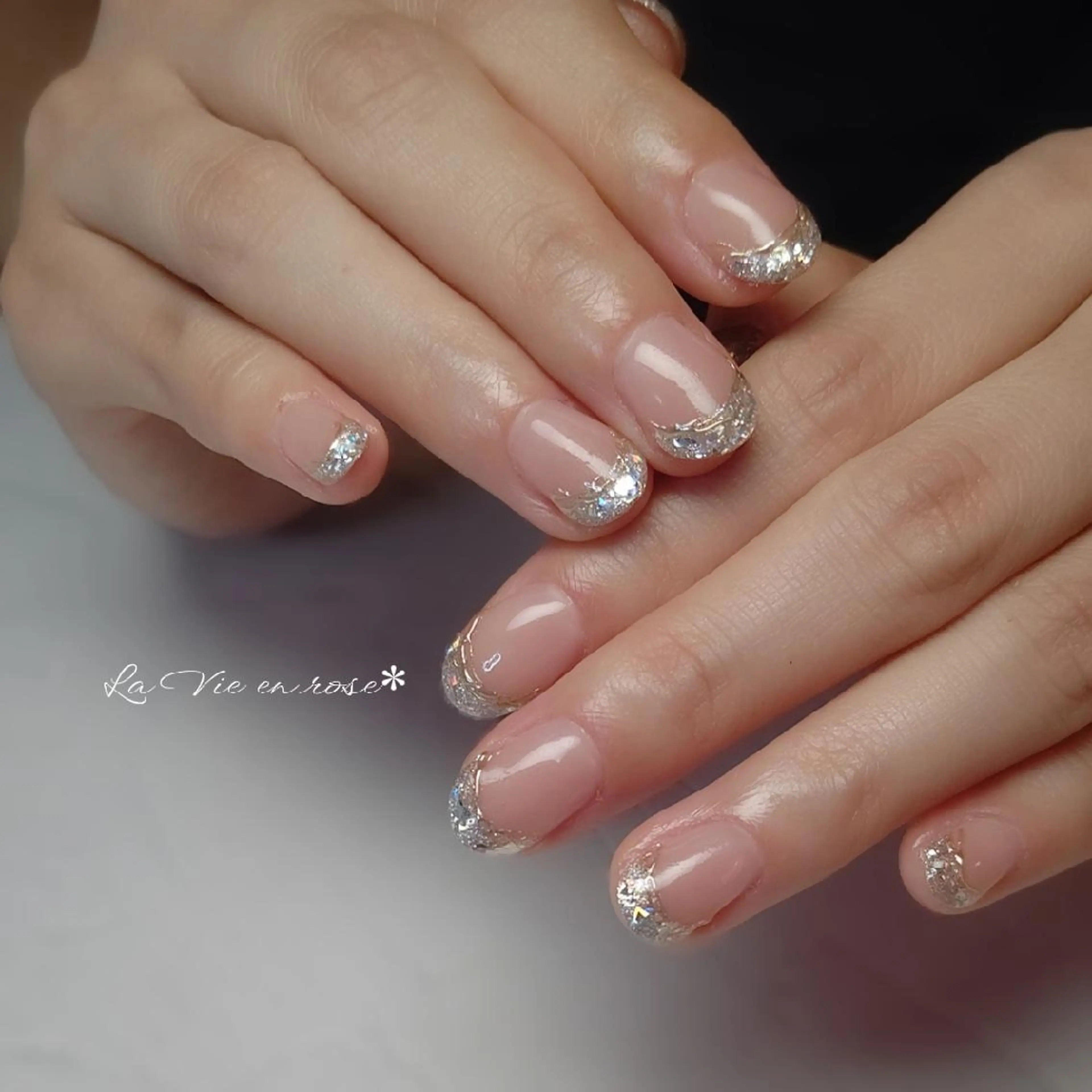 ネイル アートネイル フレンチネイル ガラスフレンチ ミラーネイル ラヴィアン ローズのネイルデザイン