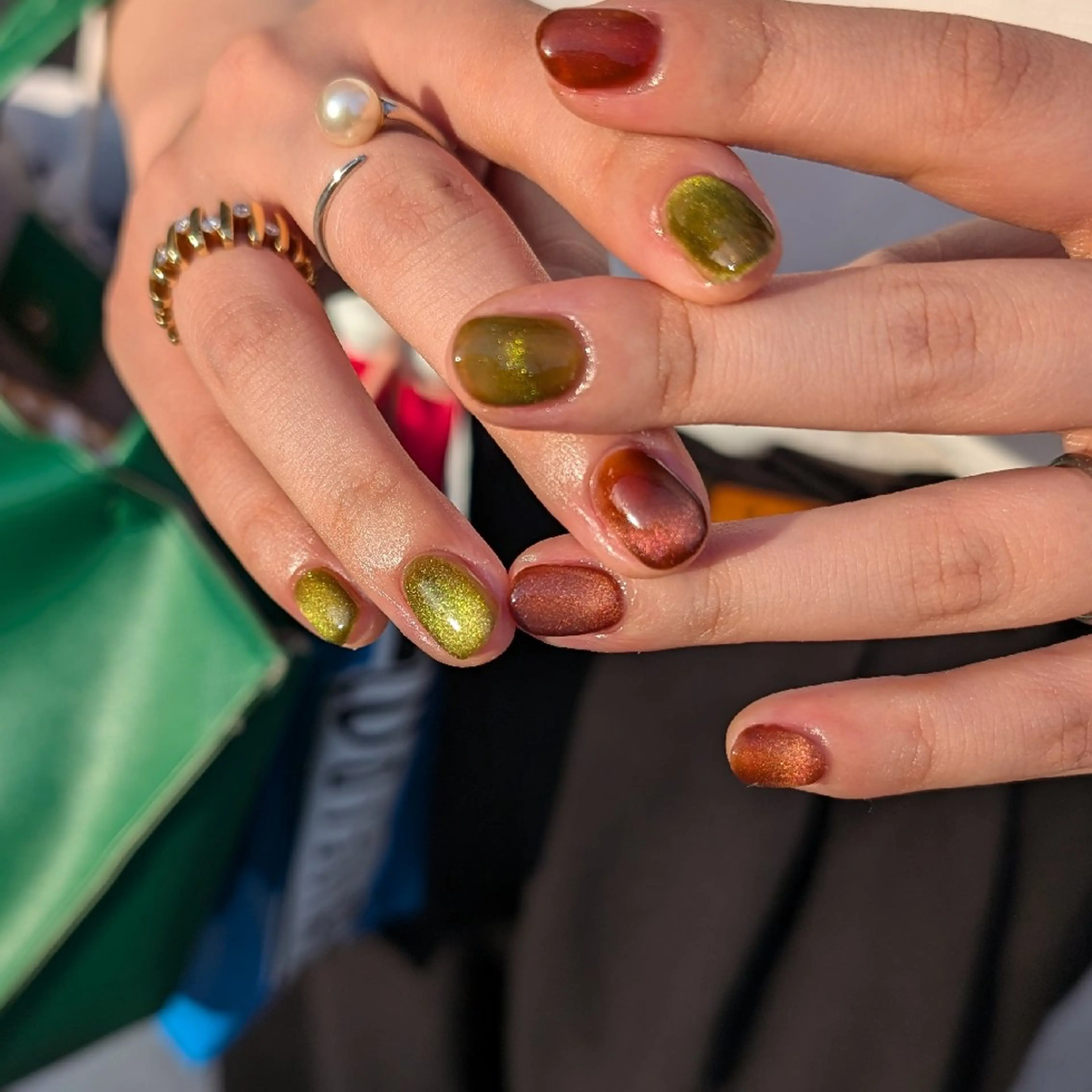 ネイル マグネットネイル シンプルネイル ハンドネイル ナリタ・ マミのネイルデザイン