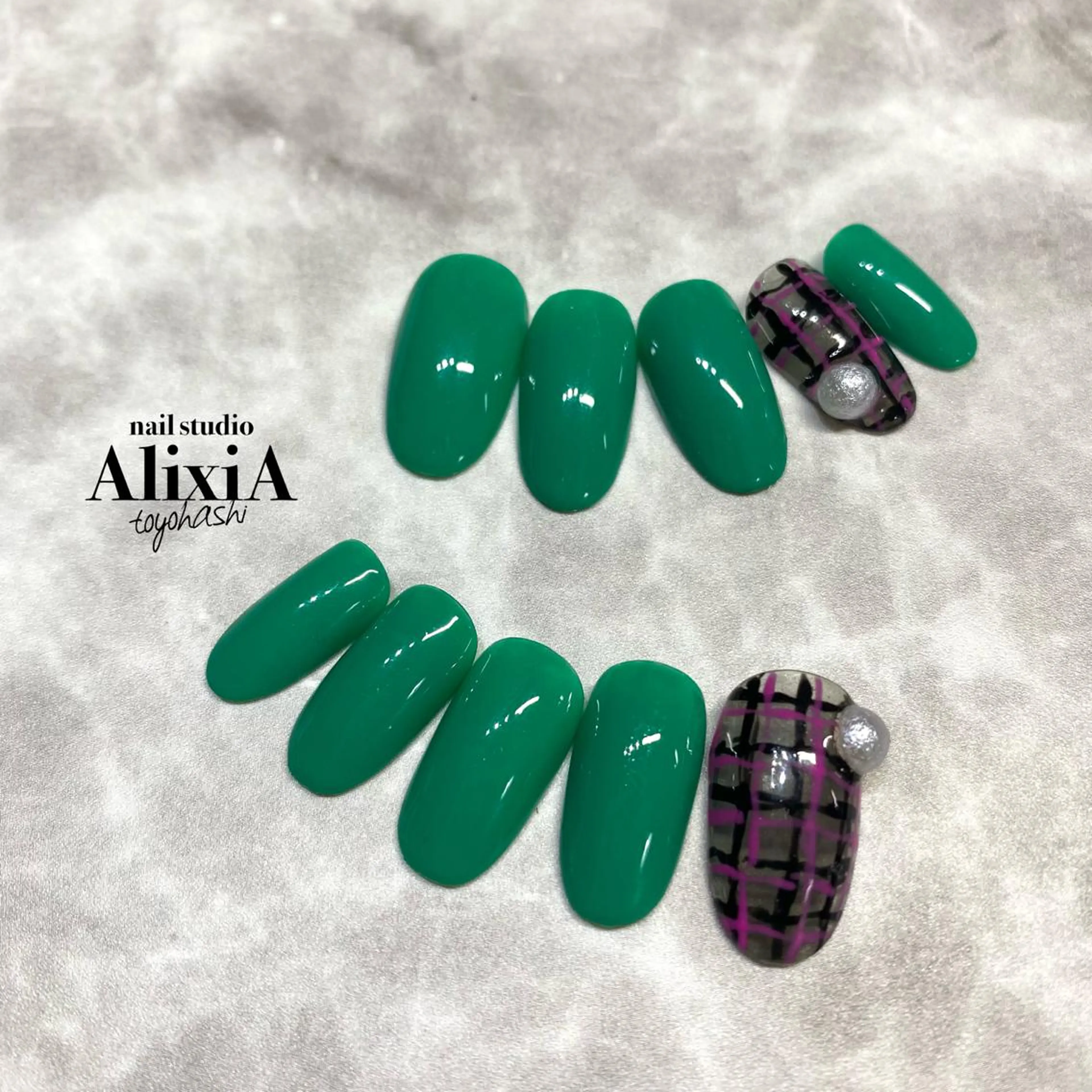 ネイル ハンドネイル AlixiA   nail studio所属・AlixiA ゆみのネイルデザイン