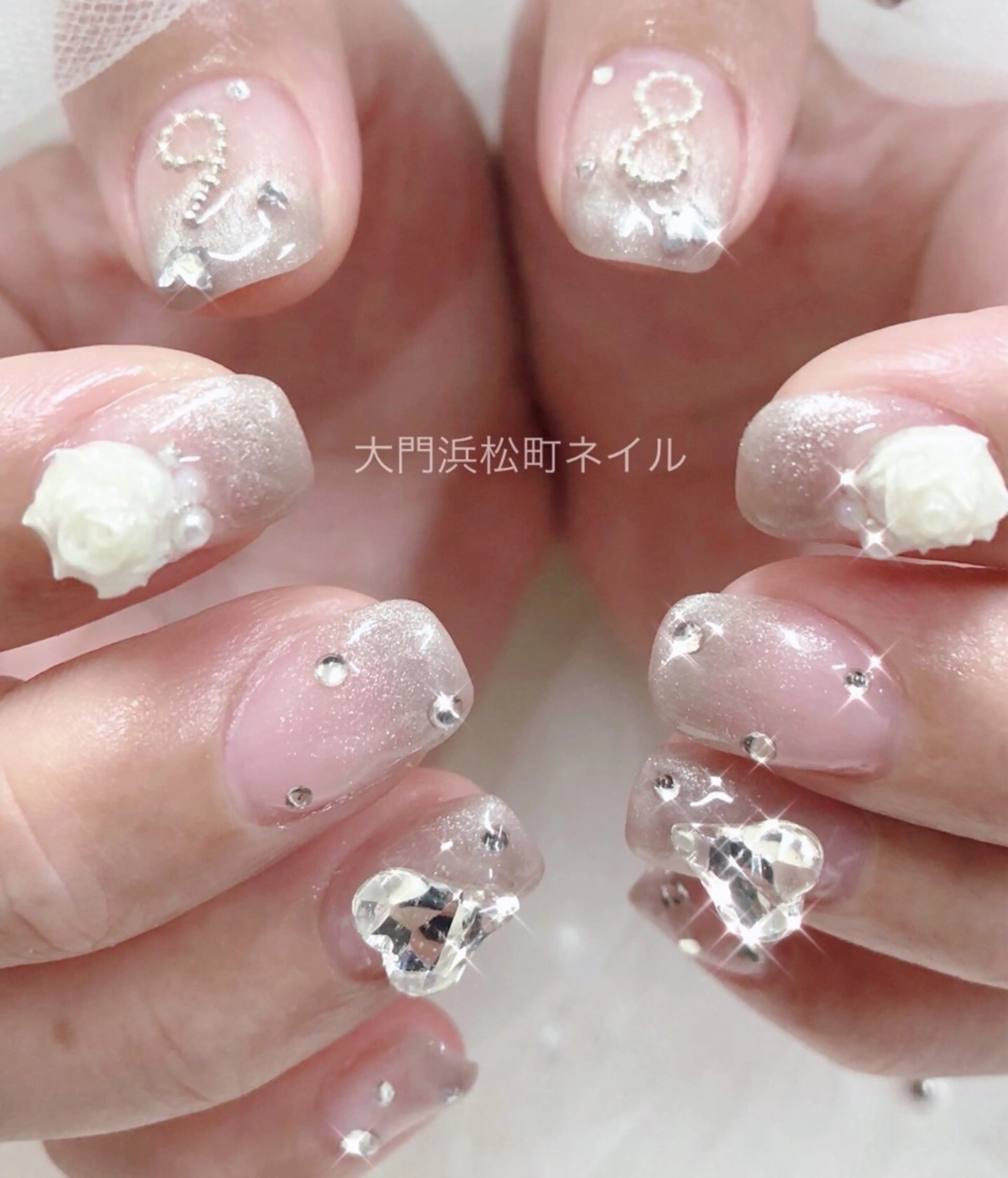 ネイル フットネイル ゴールド マグネットネイル ミラーネイル 持ち込み ハンドネイル ハンドケア 大門浜松町 ネイルのネイルデザイン