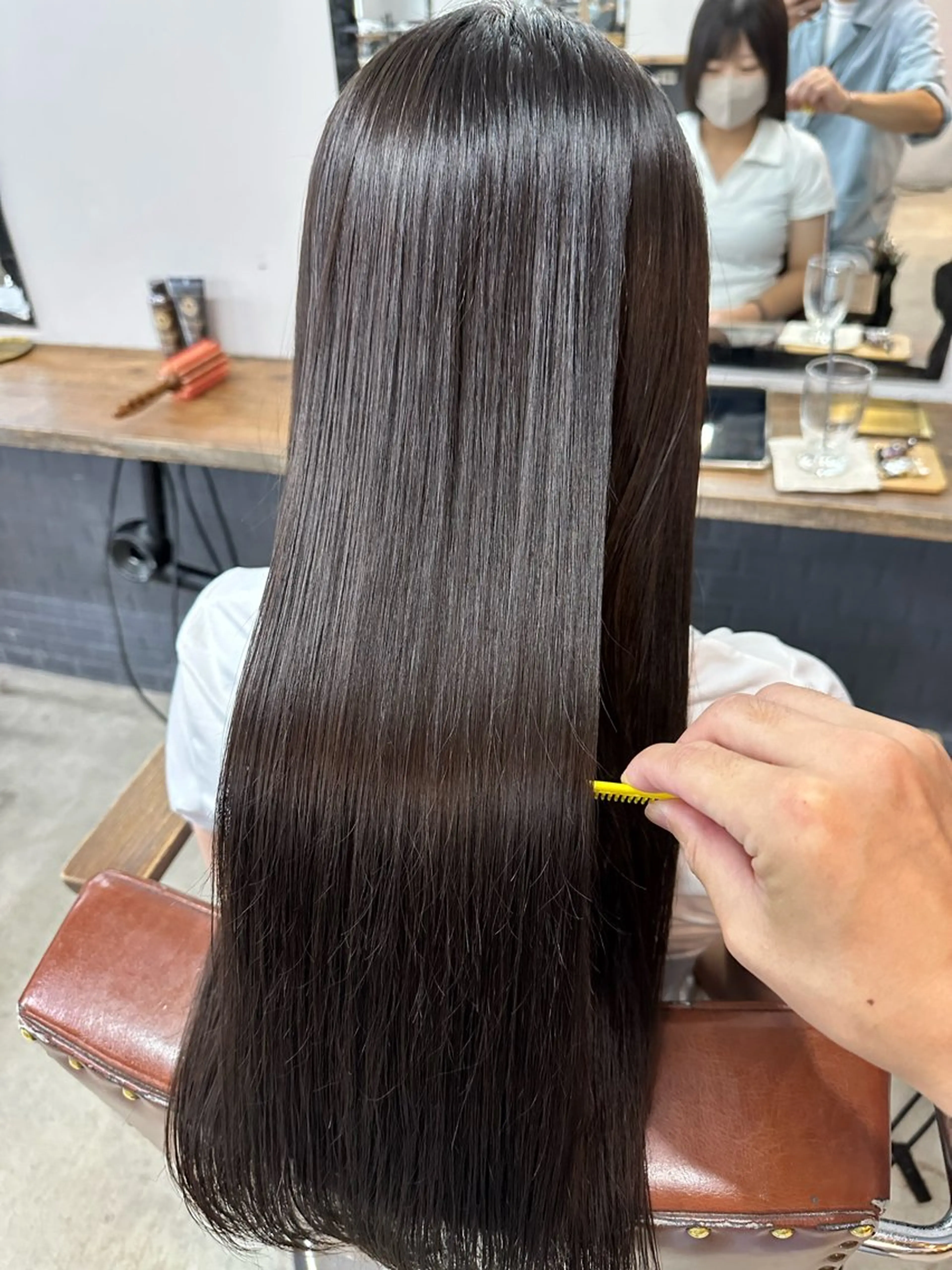 ロング 縮毛矯正 榎元 成夫のヘアスタイル