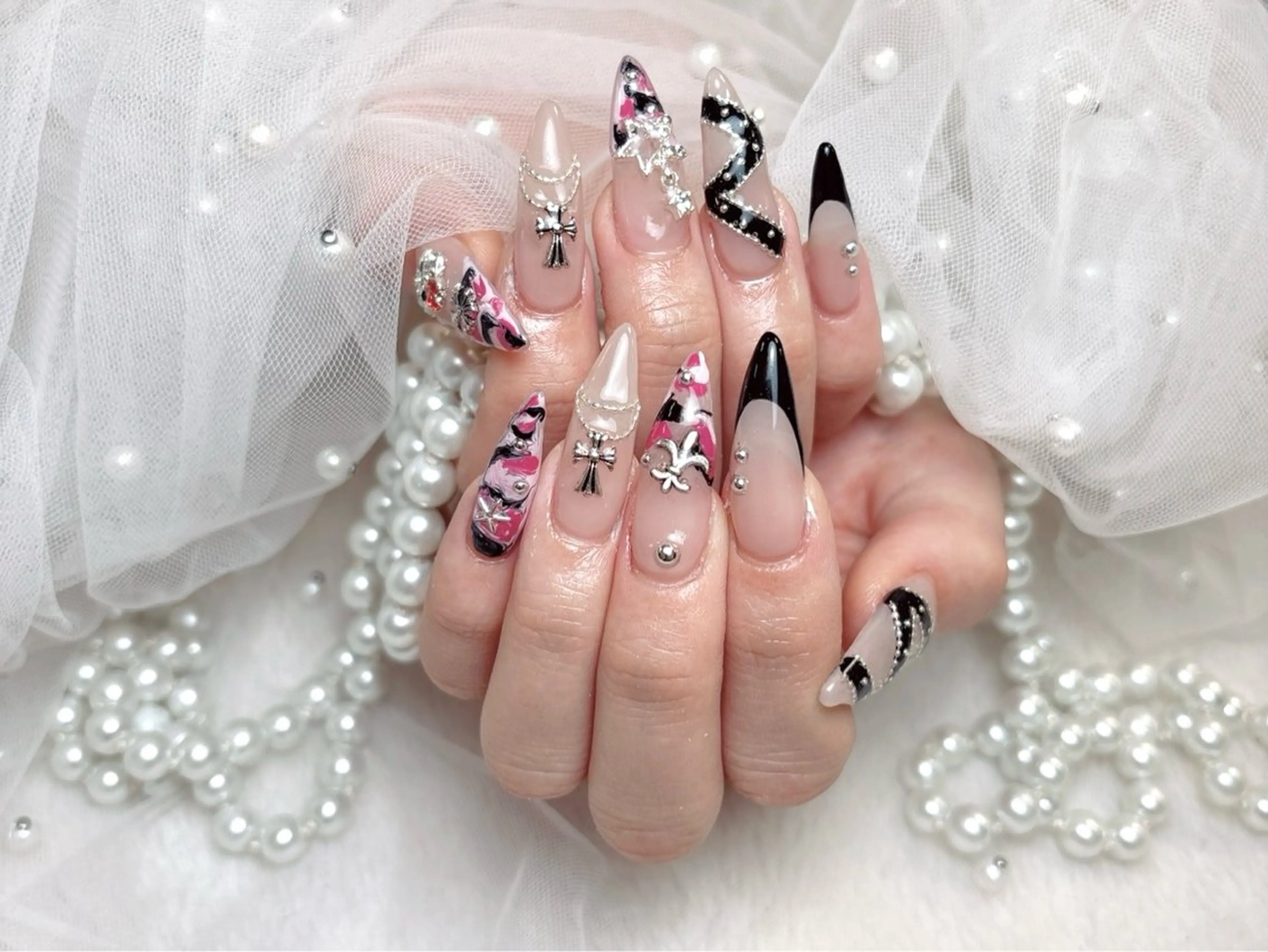 ネイル ハンドネイル ハンドケア R1🎀Nail💕 池袋東口店のネイルデザイン