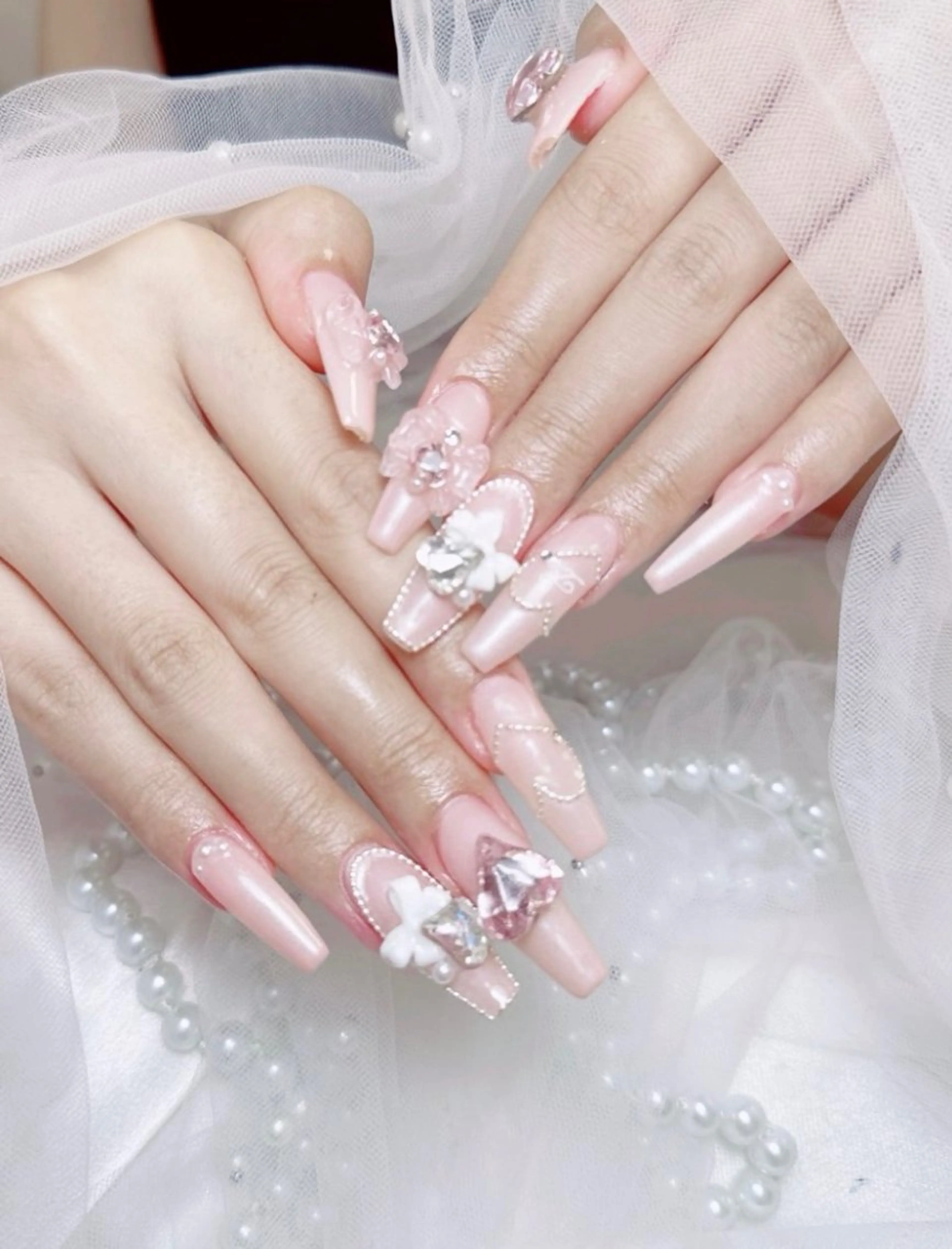 ネイル Kaif ネイル サロンのネイルデザイン