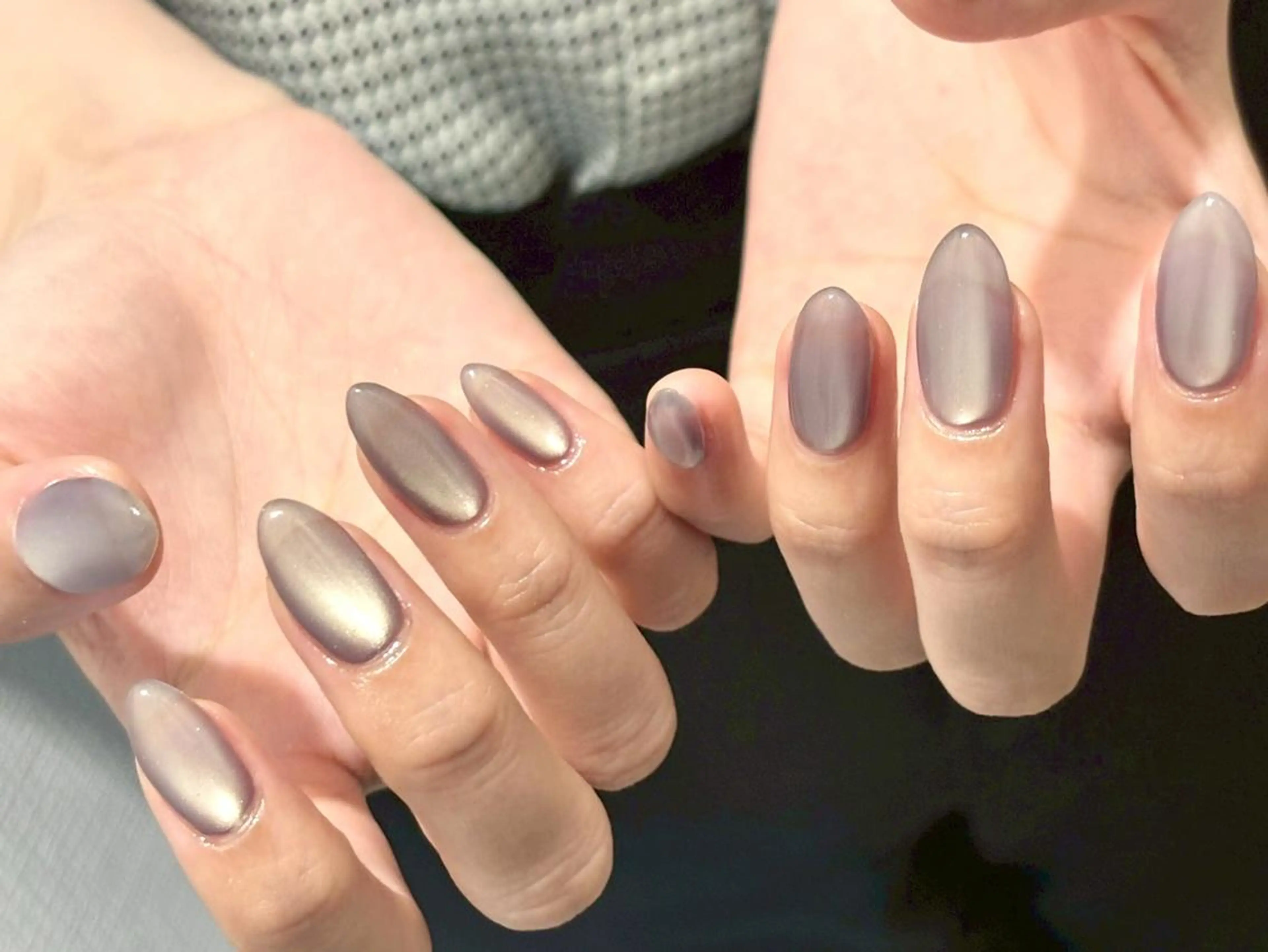 ネイル マグネットネイル Allma Nailのネイルデザイン