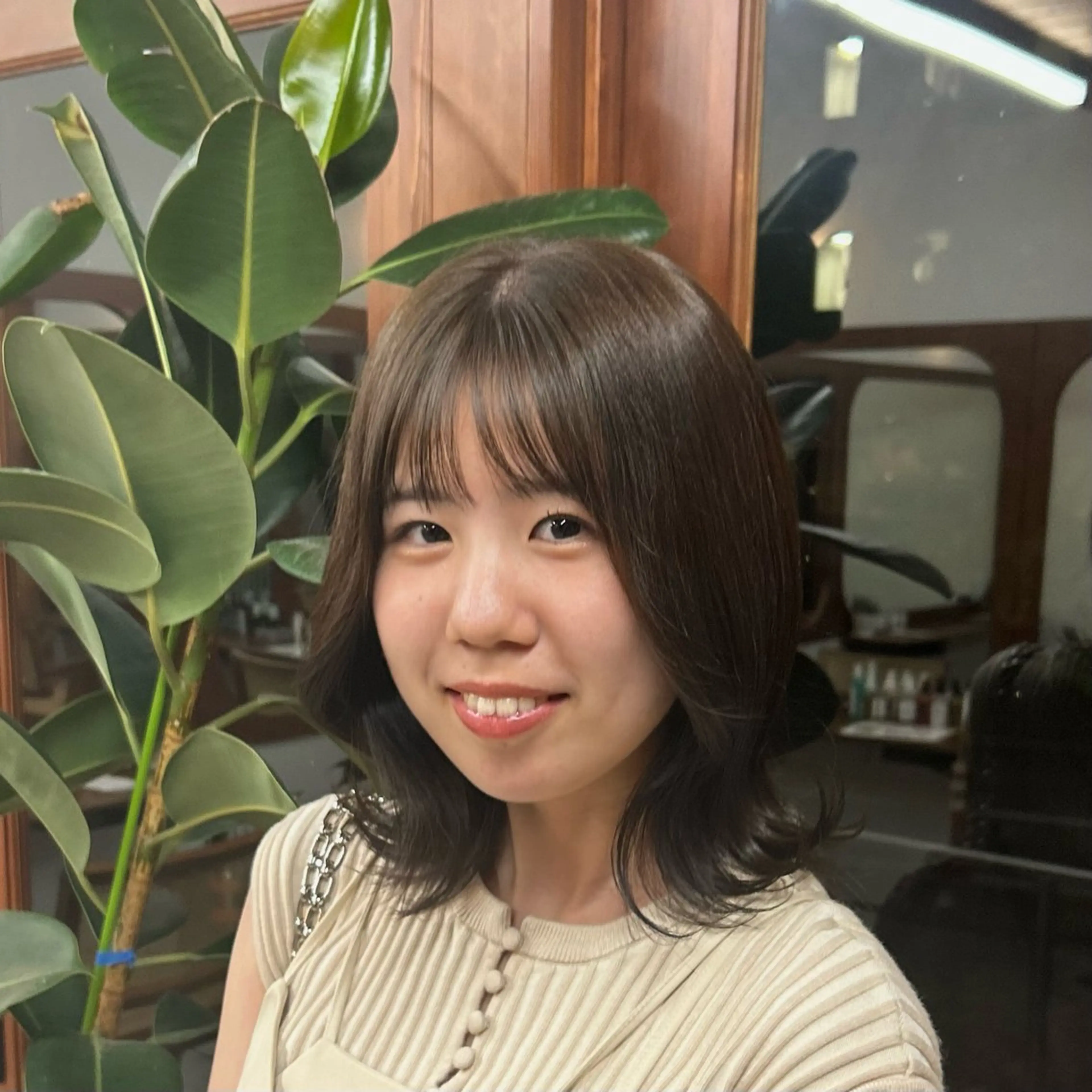 カラー 透明感カラー MUKU 市川 莉花のヘアスタイル