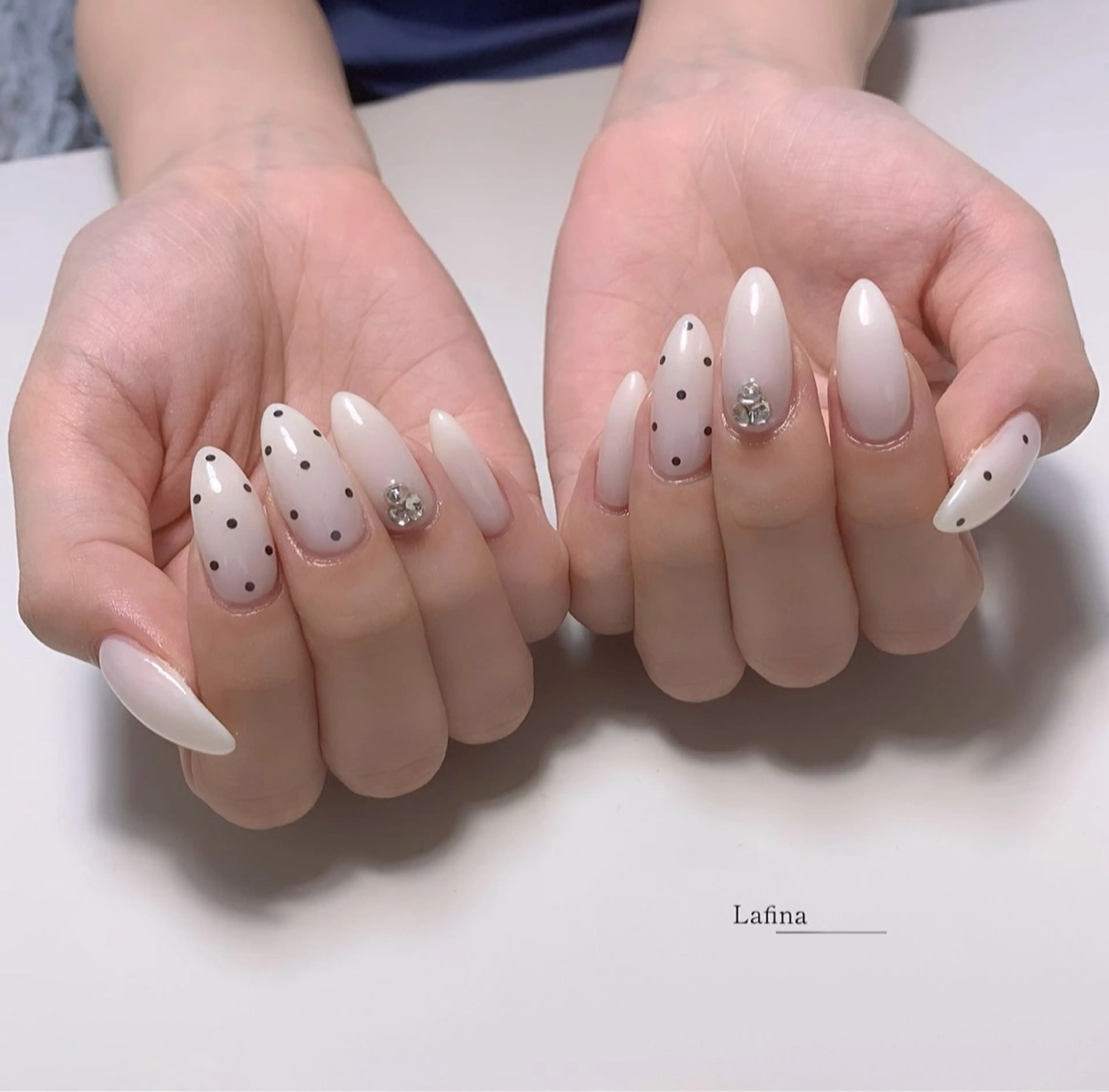 ネイル ハンドネイル Lafina -のネイルデザイン