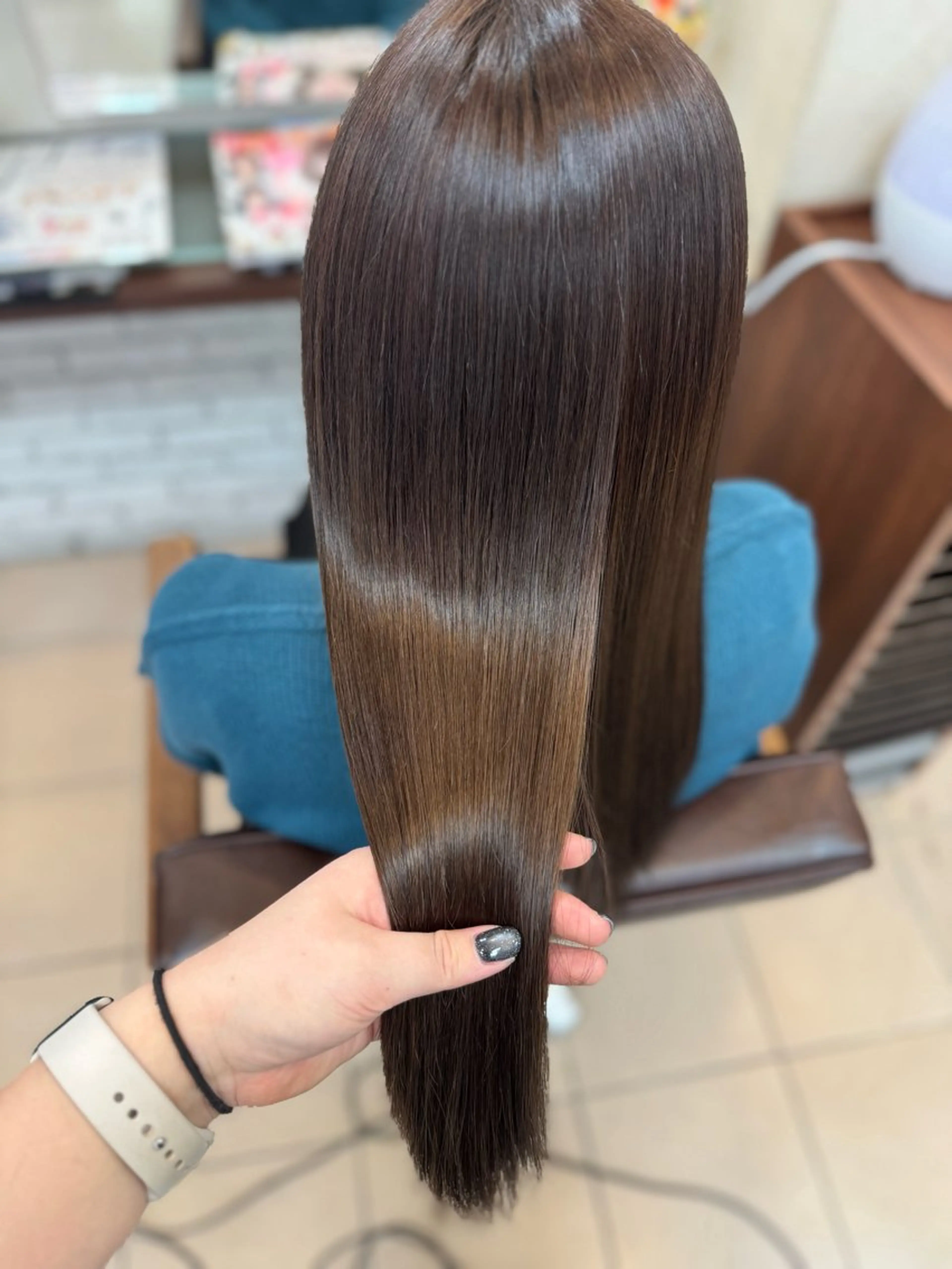 セミロング カット ヘアカラー トリートメント 富澤あゆみ/髪質改善 /レイヤーカットのヘアスタイル