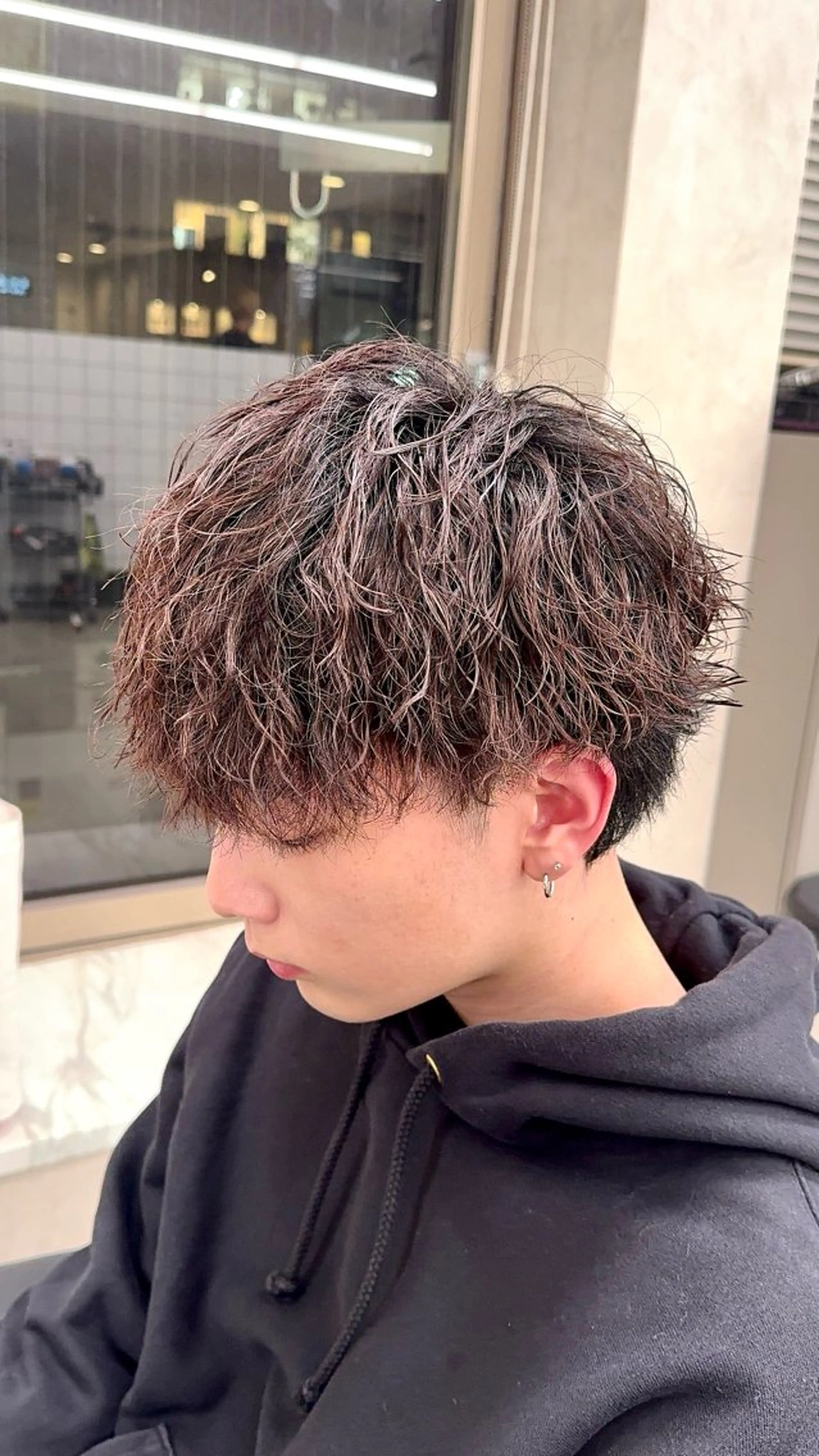 ショート パーマ ヘアアレンジ メンズ メンズパーマ 艶カラー の達人のヘアスタイル