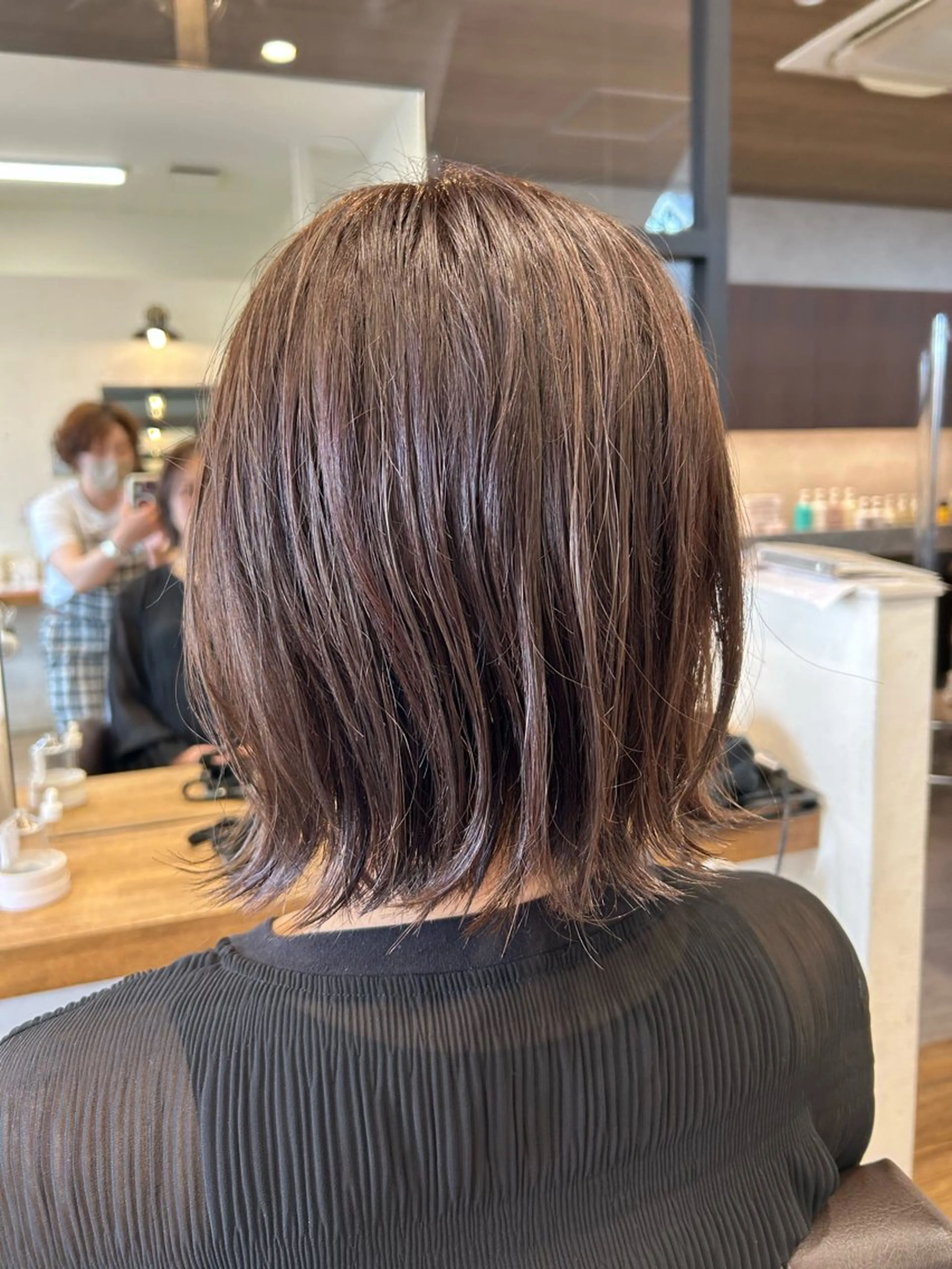 ミディアム 高橋 春菜のヘアスタイル