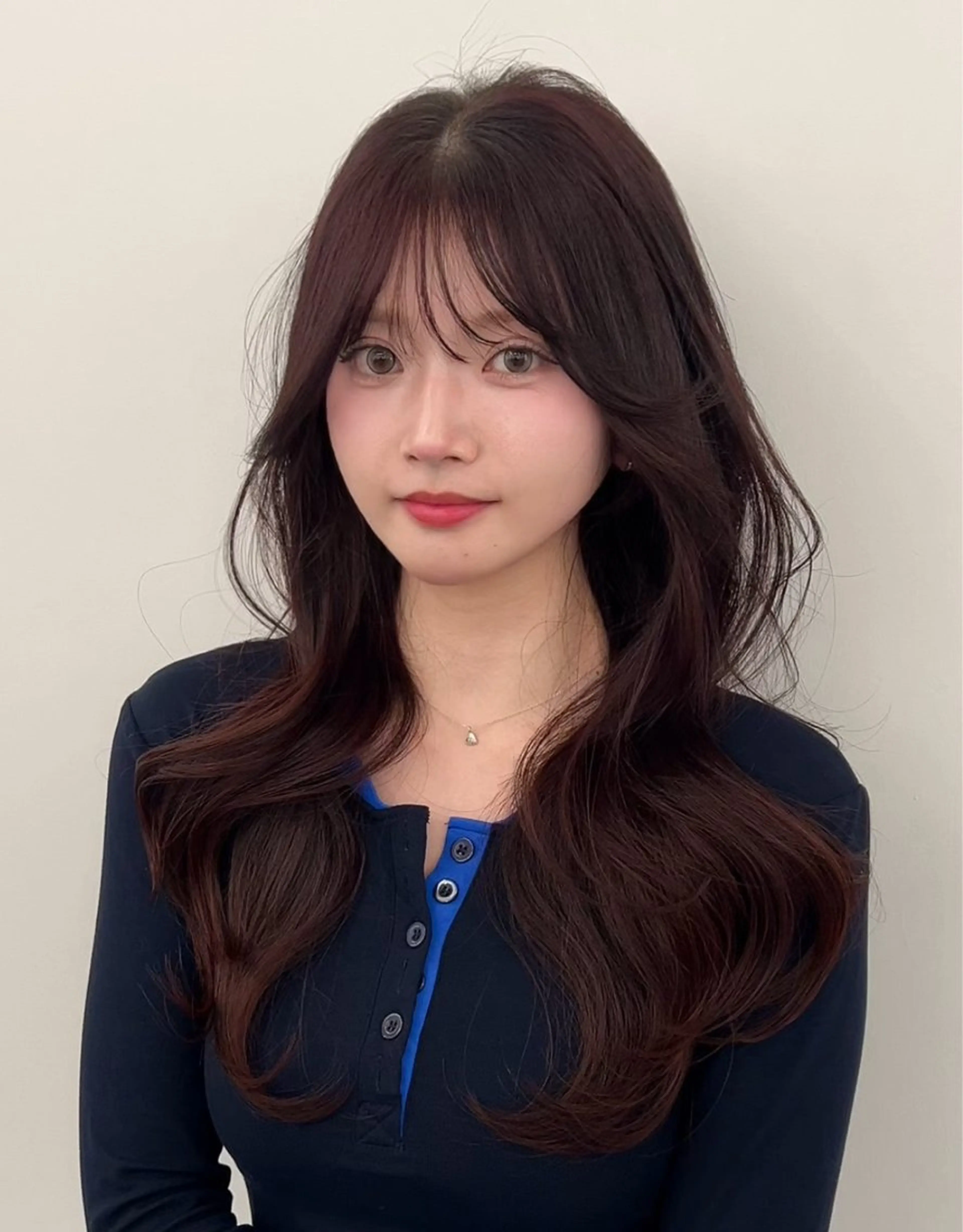 ロング パーマ 韓国風ヘア レイヤーカット カット ヘアカラー トリートメント 韓国ヘア/顔周り ヘアセット/加藤優里のヘアスタイル