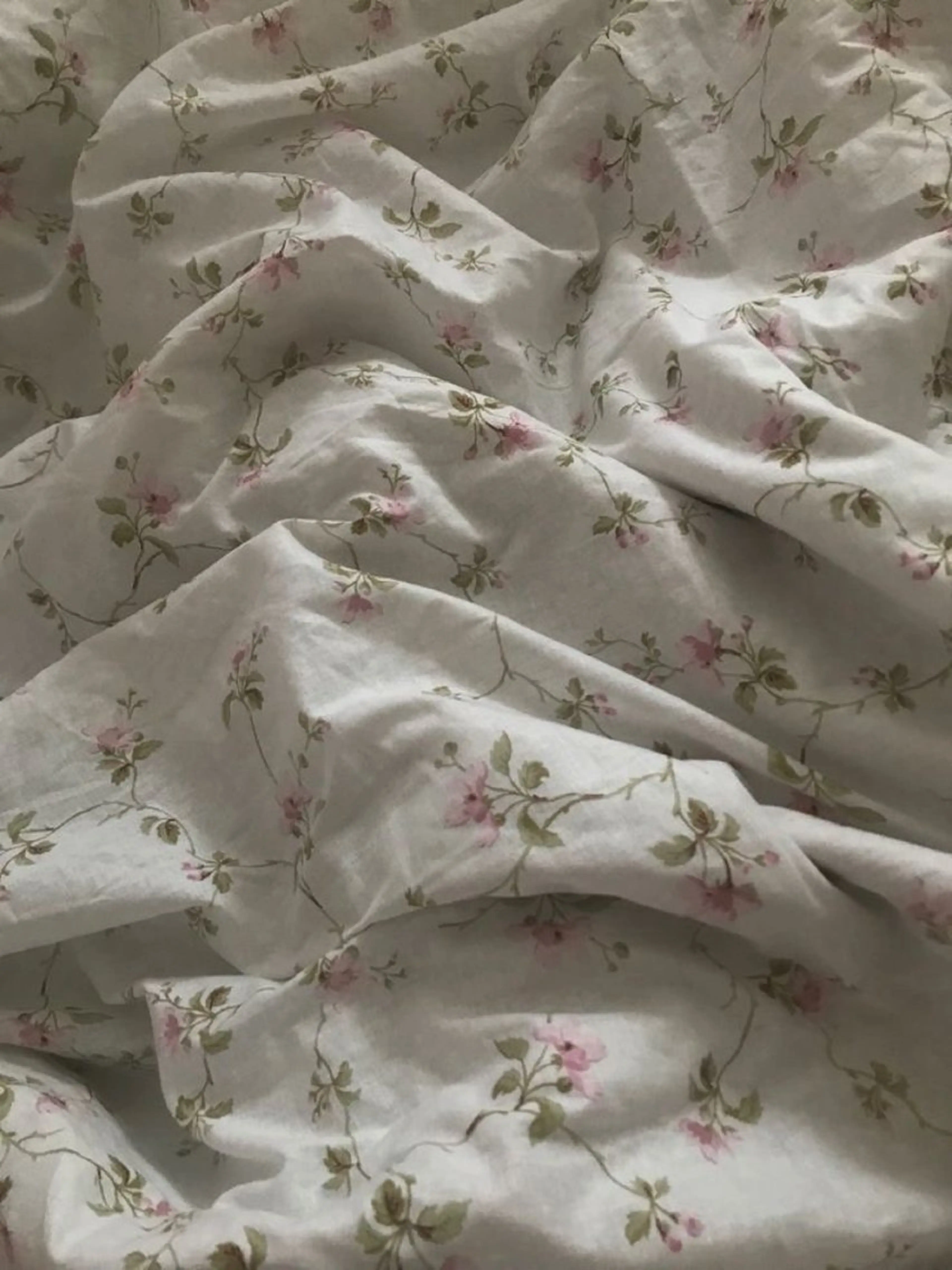 プラスアイ武蔵小杉店所属・🎀プラスアイ nanami🎀のマツエク・マツパデザイン