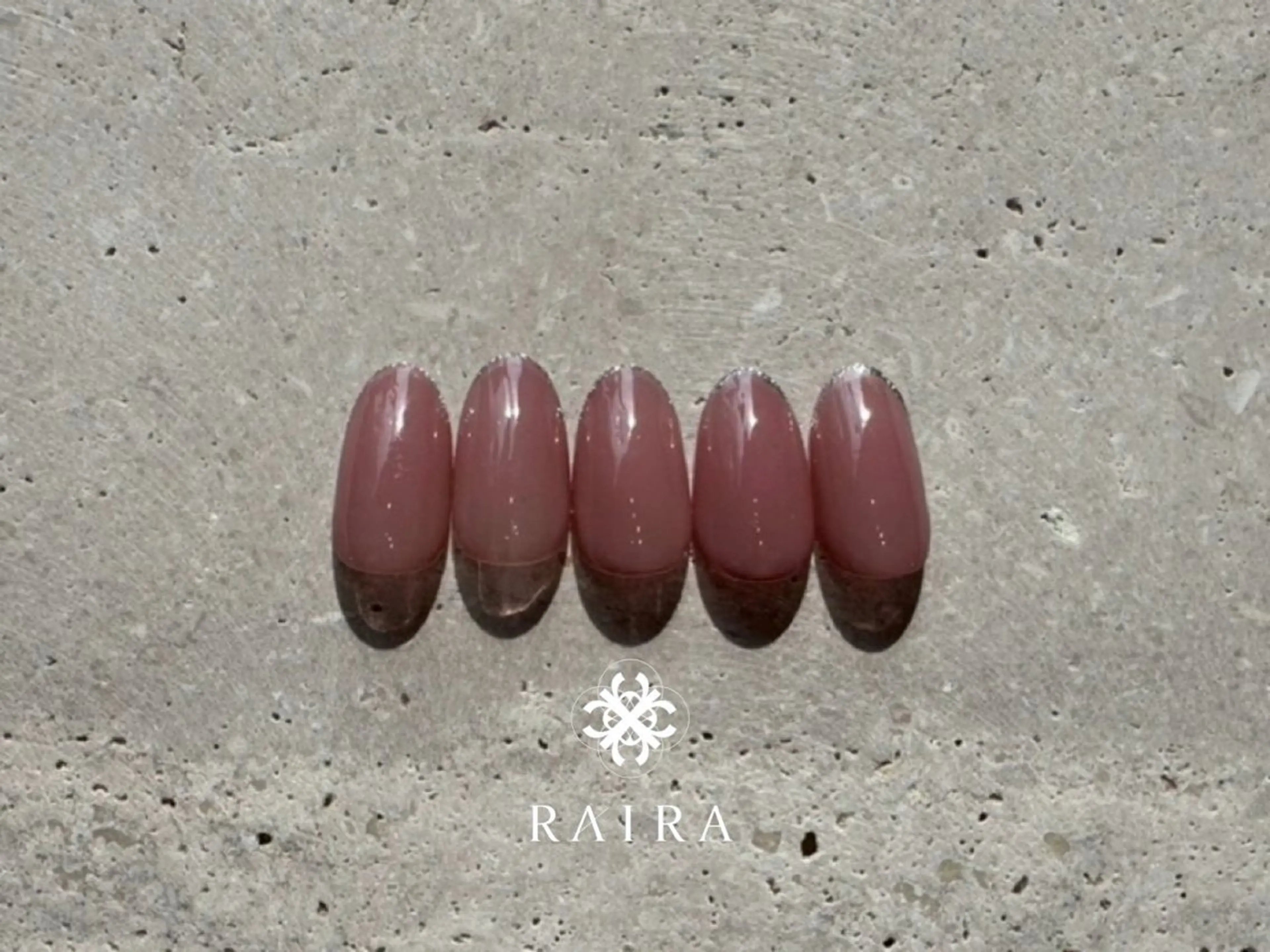 ネイル フレンチネイル 【パラジェル専門店】 Miyuのネイルデザイン