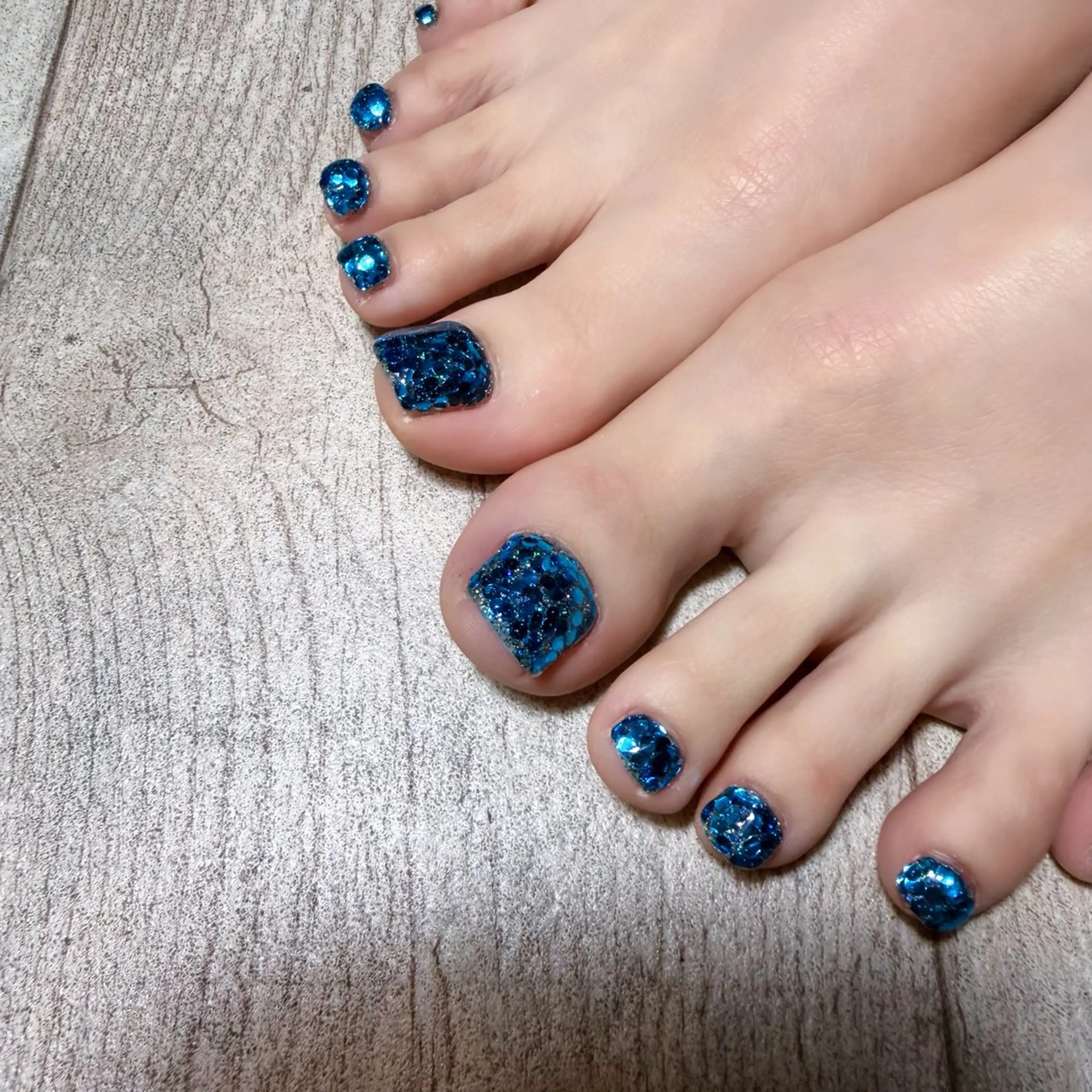 ネイル フットネイル CHERILY meiのマツエク・マツパデザイン