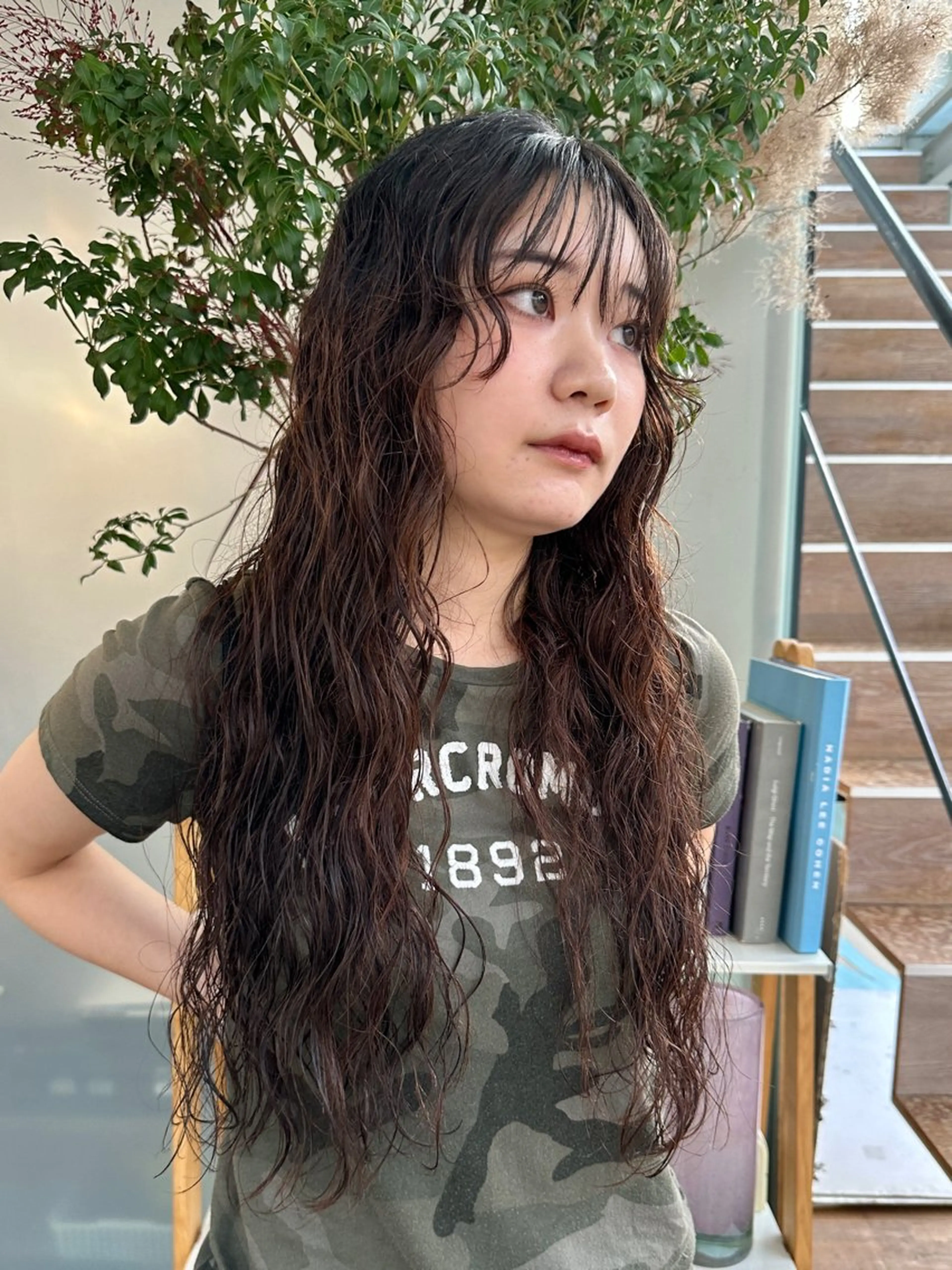 ロング パーマ ロング 磯　亜由香🌼 ブリーチ/ボブカットのヘアスタイル